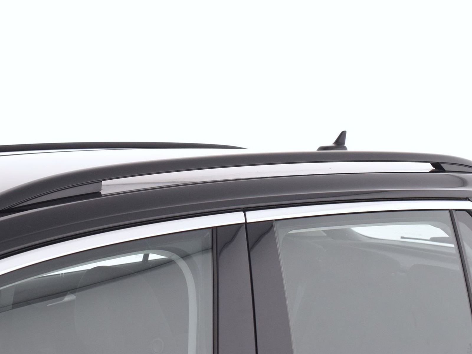 34 - Volkswagen T-Roc 1.5 tsi act life dsg