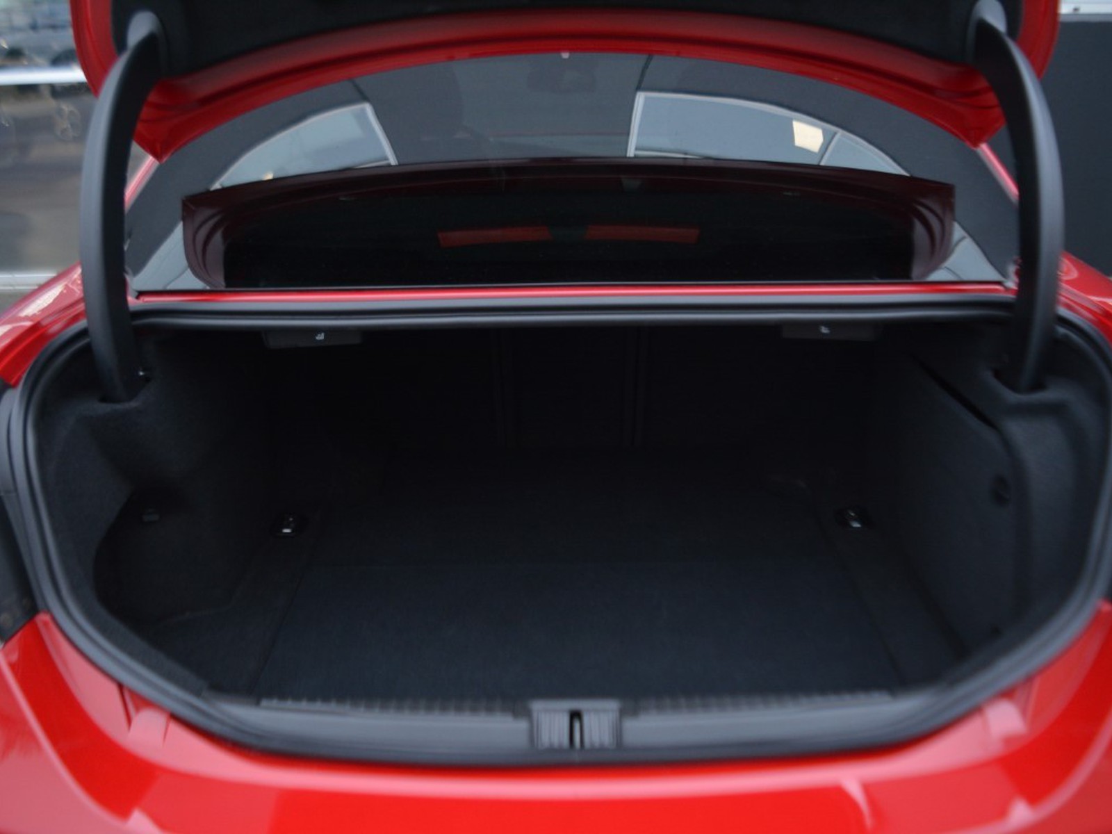 14 - Alfa Romeo Giulia 2.0 turbo 280cv competizione q4 at8