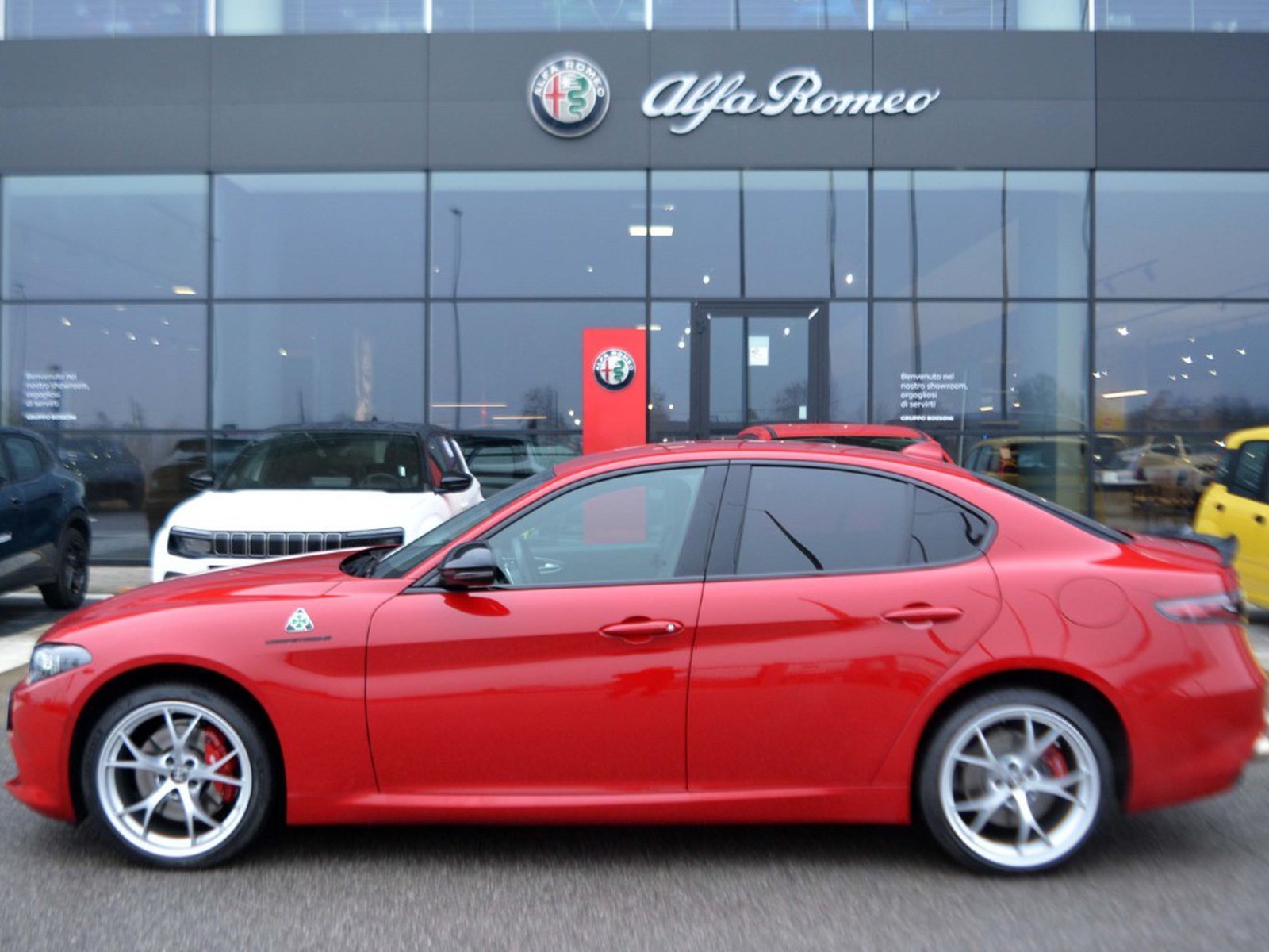 23 - Alfa Romeo Giulia 2.0 turbo 280cv competizione q4 at8