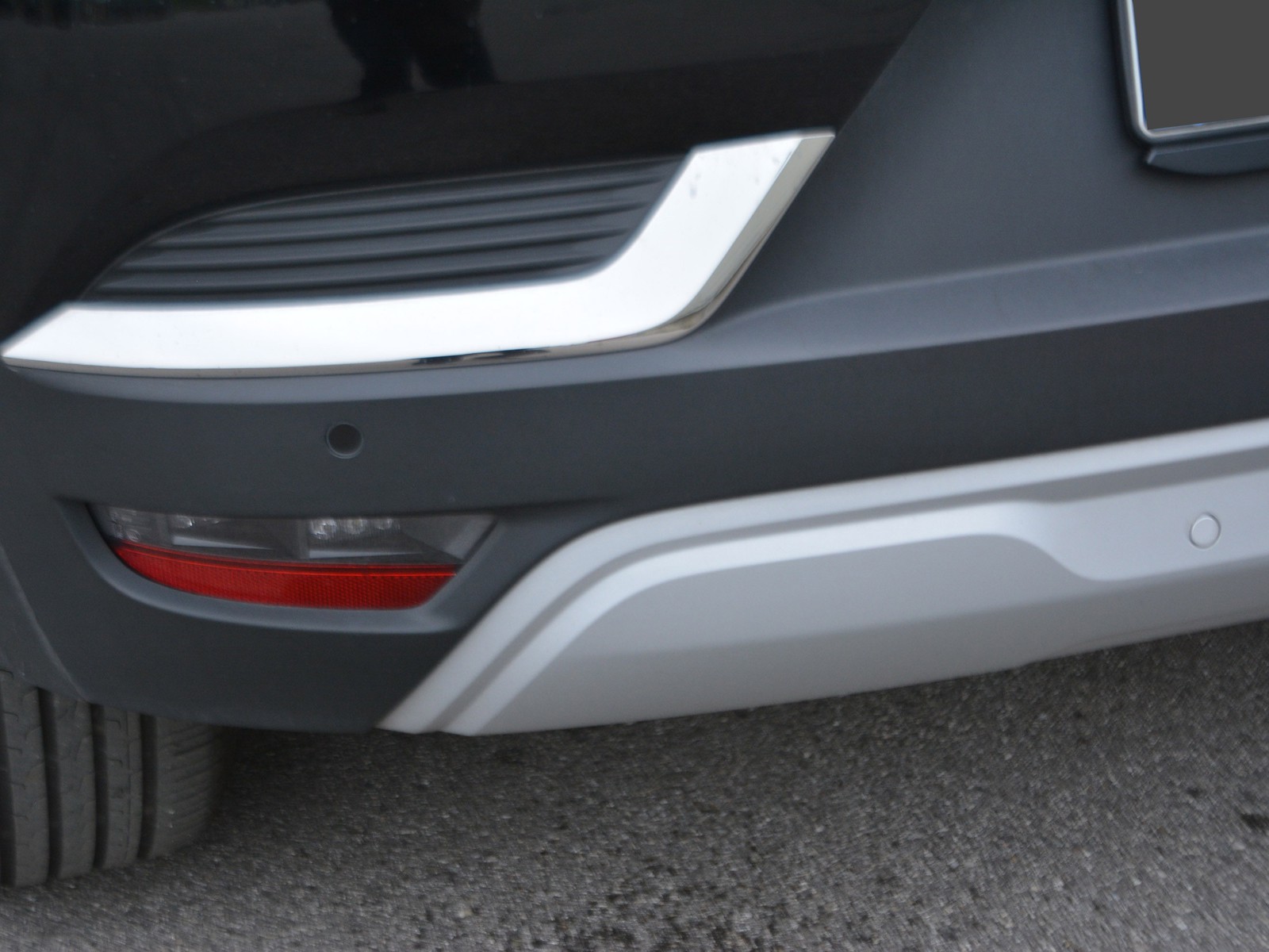 23 - Renault Captur 1.6 e-tech full hybrid techno auto 145cv