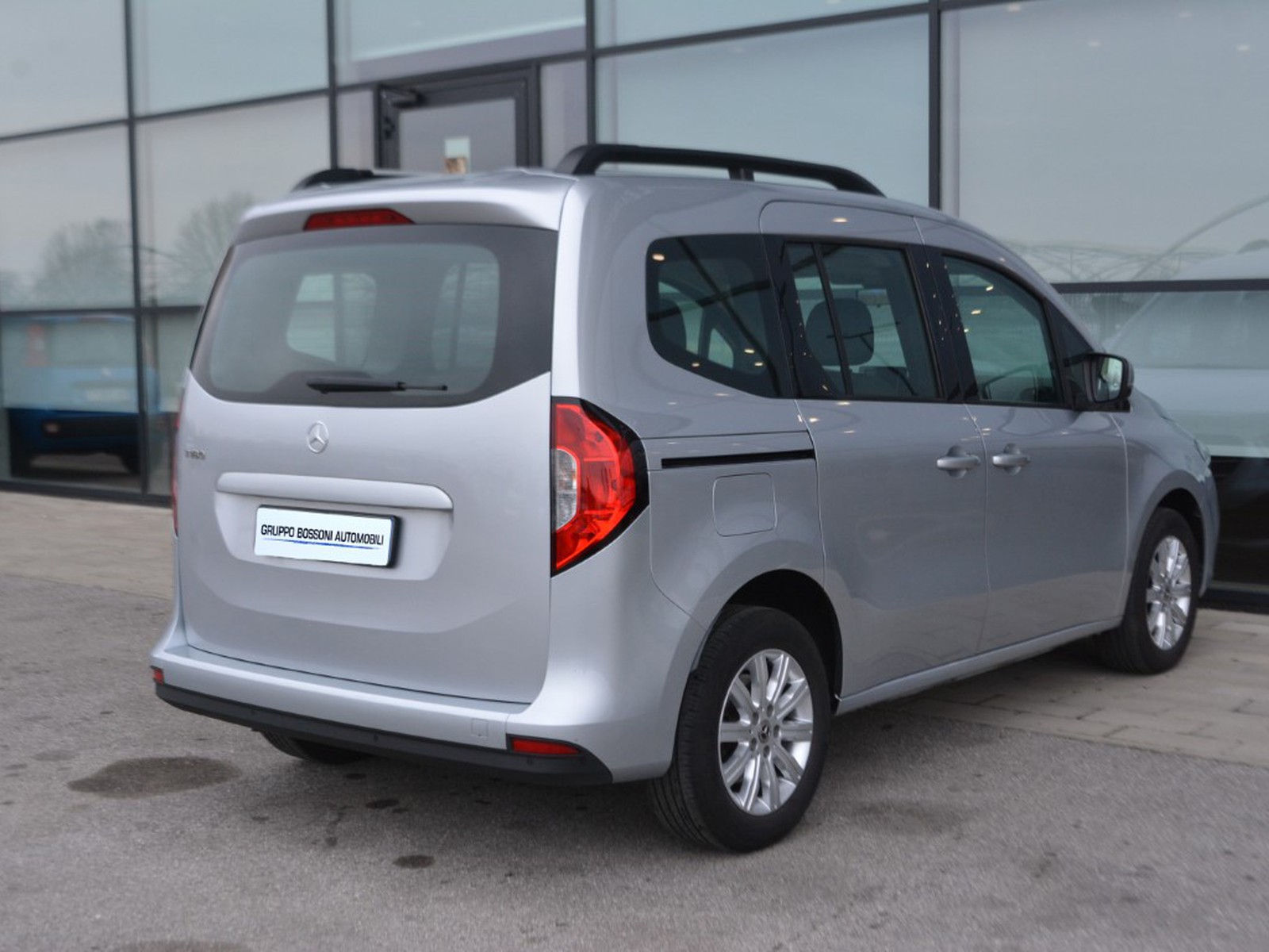 3 - Mercedes Classe T long 180 executive