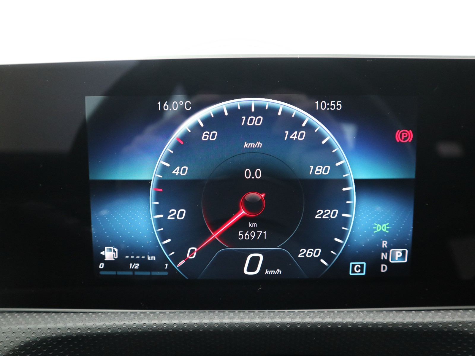 9 - Mercedes Classe A 200 premium 7g-dct