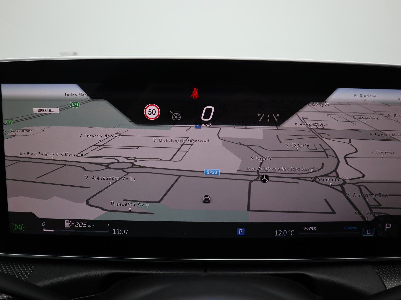 16 - Mercedes Classe C station wagon 200 d mild hybrid sport plus 9g-tronic