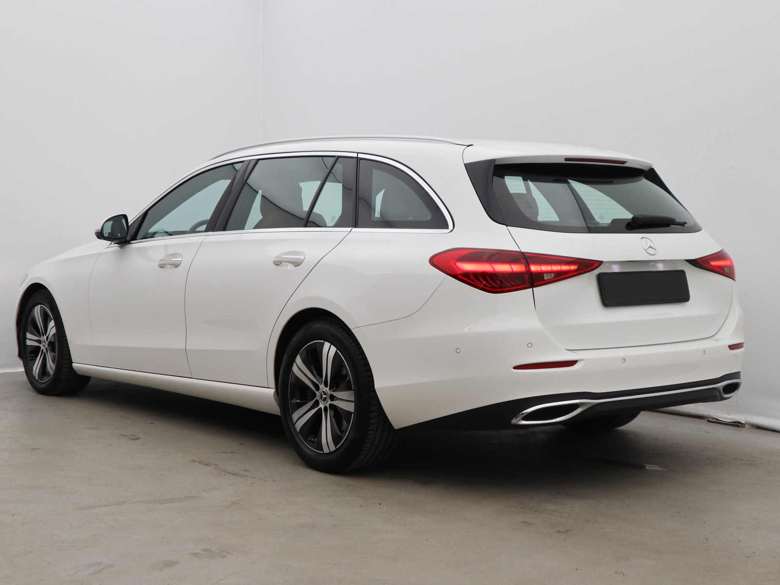 5 - Mercedes Classe C station wagon 200 d mild hybrid sport plus 9g-tronic