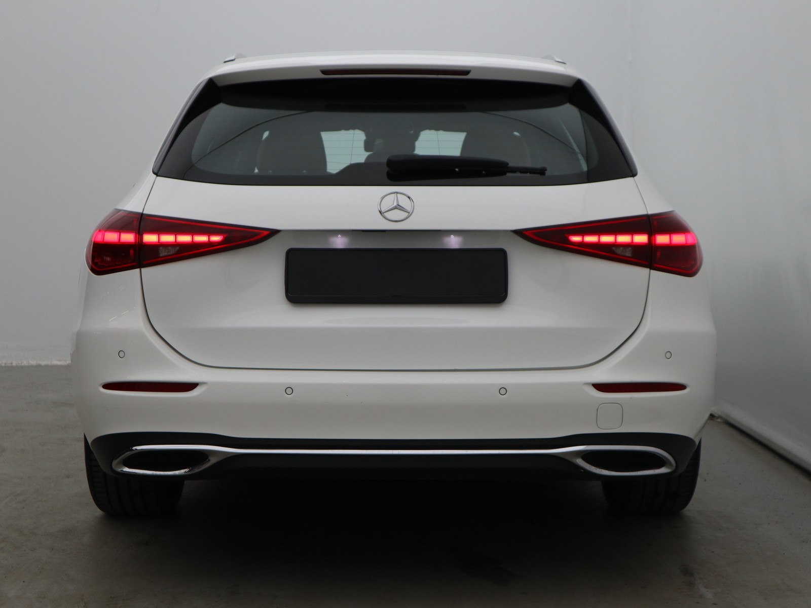 6 - Mercedes Classe C station wagon 200 d mild hybrid sport plus 9g-tronic