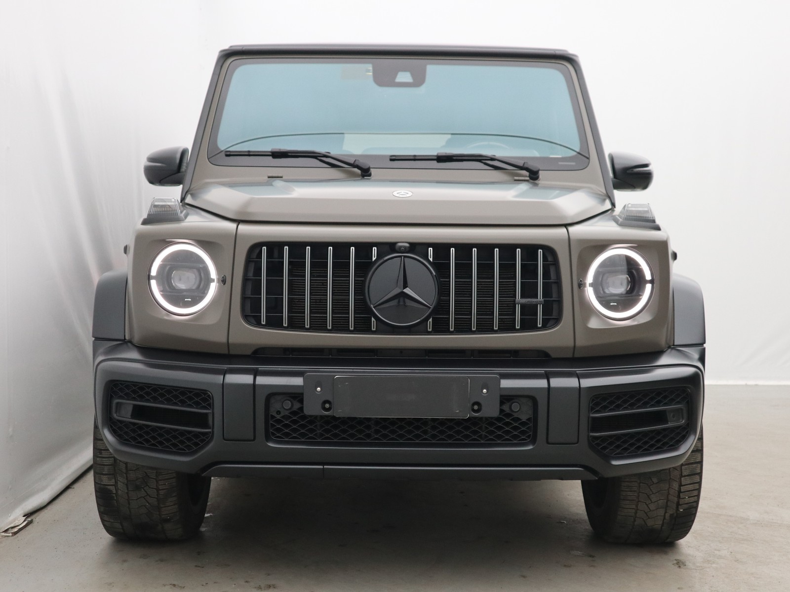 2 - AMG Classe G amg 63 v8 585cv 4x4 2 speedshift tct 9g