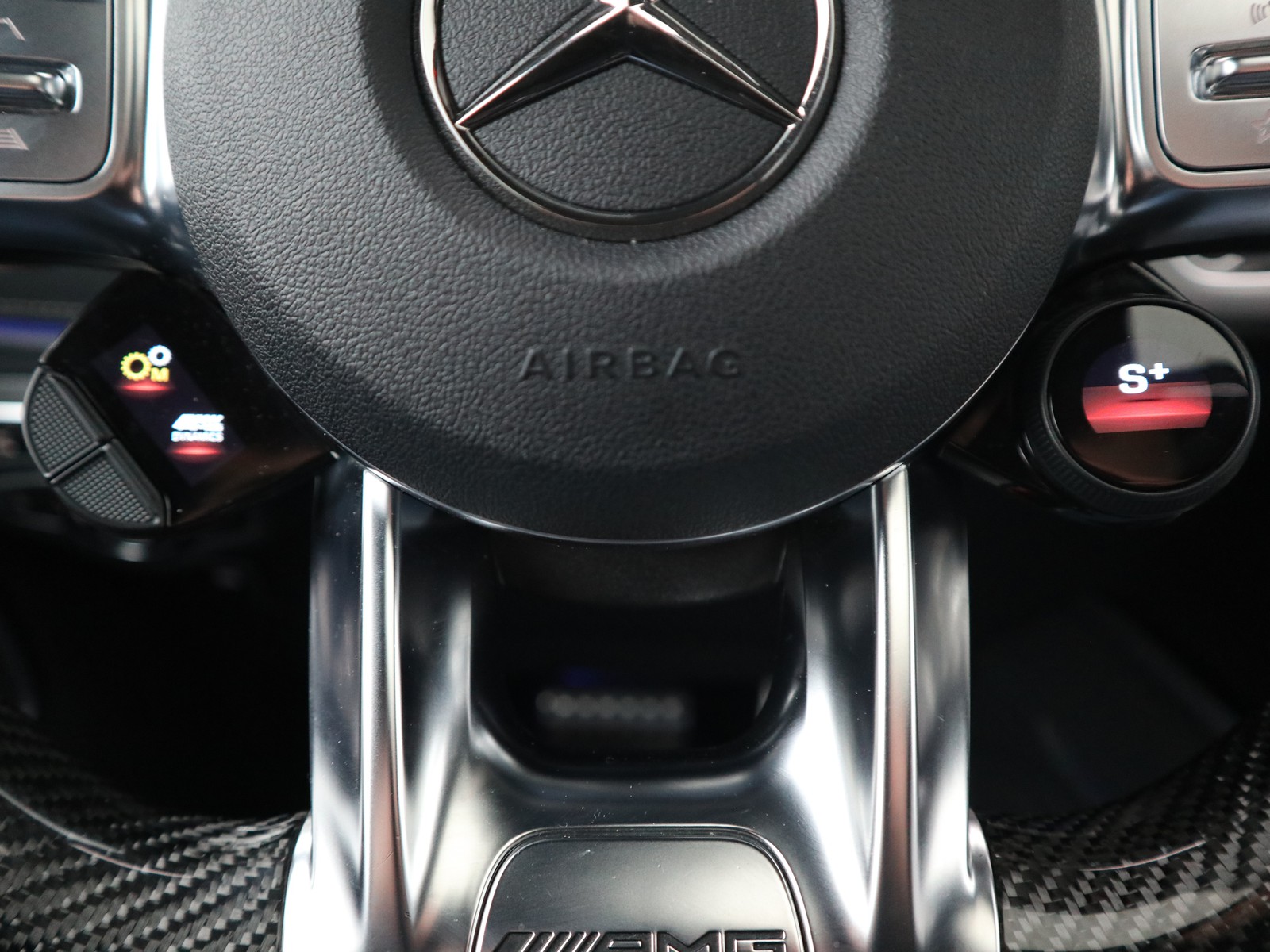 15 - AMG Classe G amg 63 v8 585cv 4x4 2 speedshift tct 9g