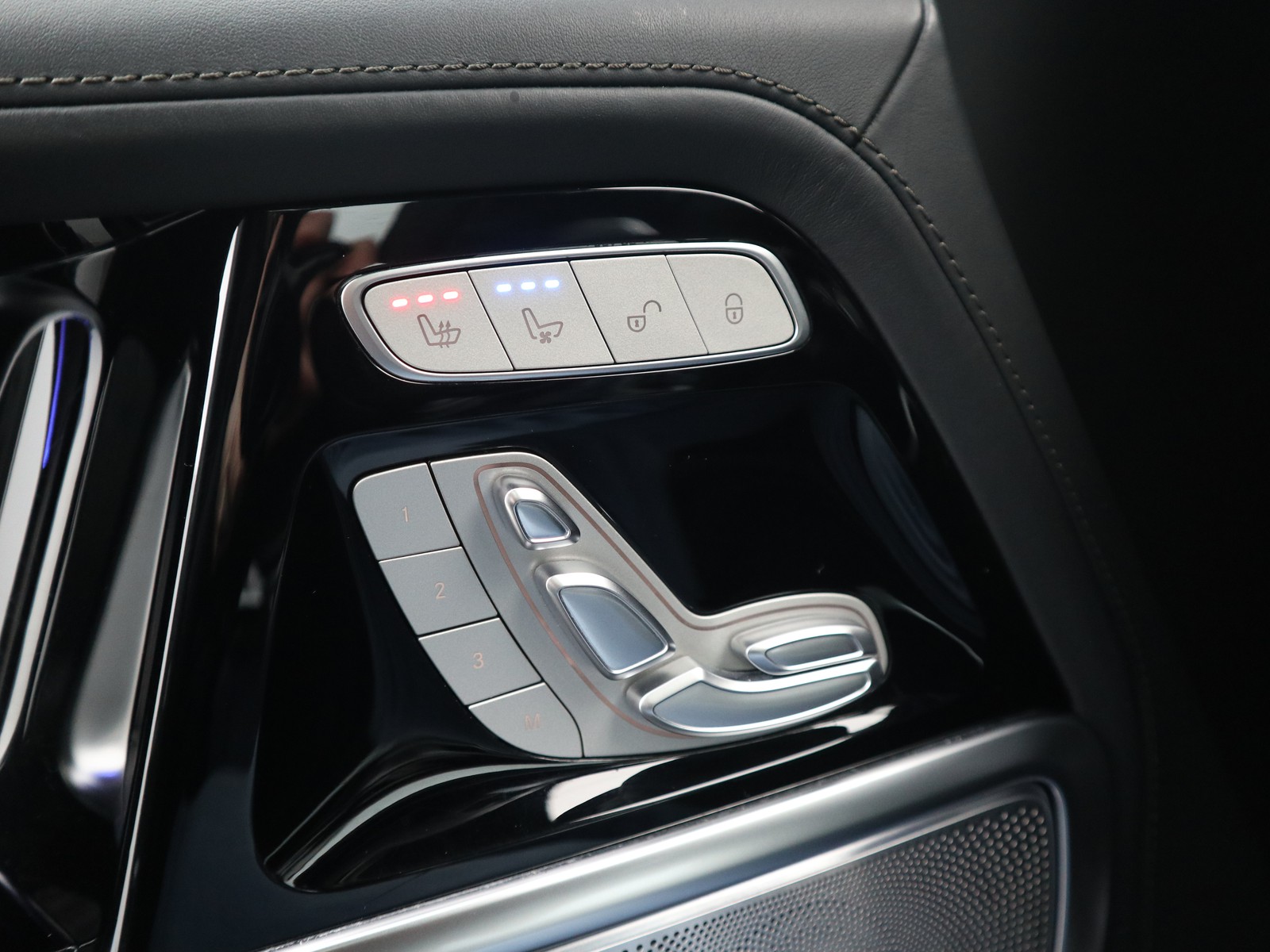 17 - AMG Classe G amg 63 v8 585cv 4x4 2 speedshift tct 9g