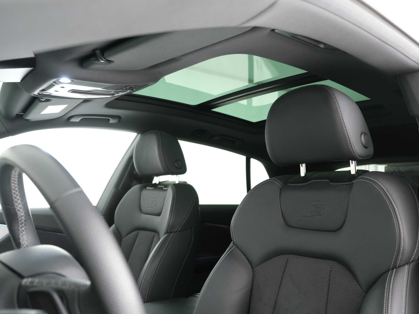 38 - Audi Q8 3.0 v6 tdi mhev 286cv s line edition quattro