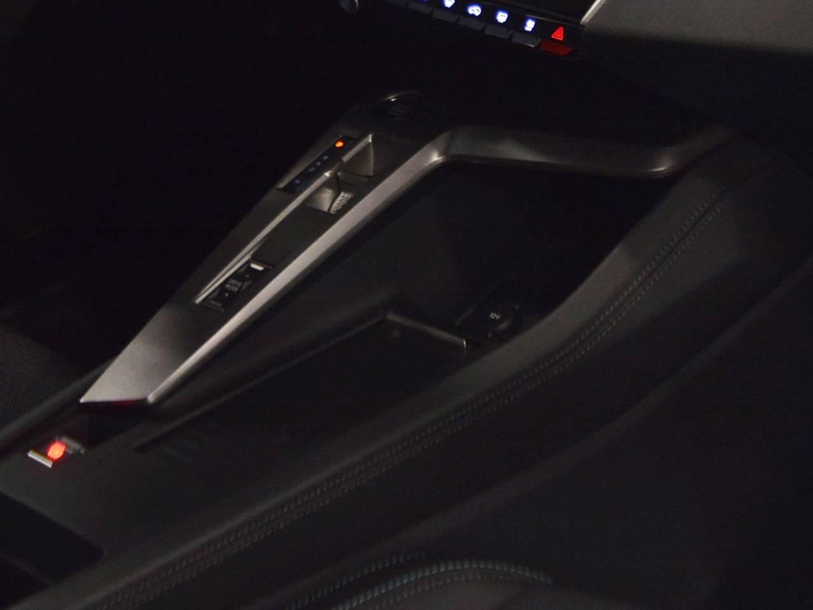 12 - Peugeot 308 sw 1.5 bluehdi allure eat8 s&s