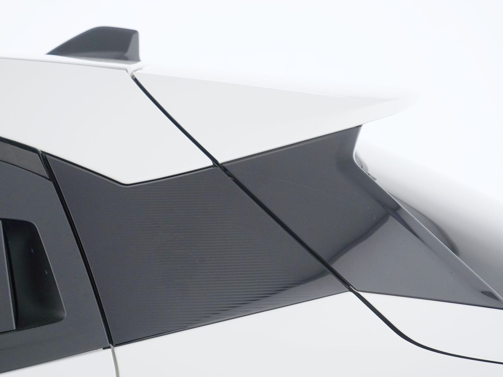 34 - Alfa Romeo Junior 1.2 hybrid 145cv ibrida edct6