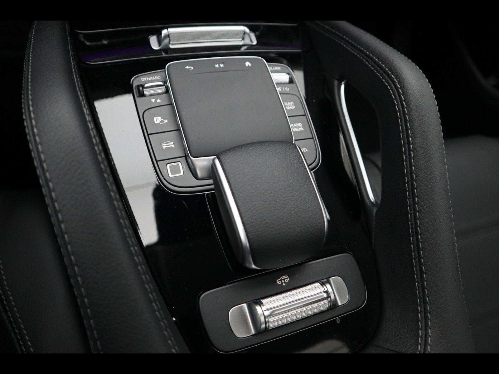 16 - Mercedes Classe GLE gle coupe 300 d mild hybrid amg line premium 4matic 9g-tronic plus