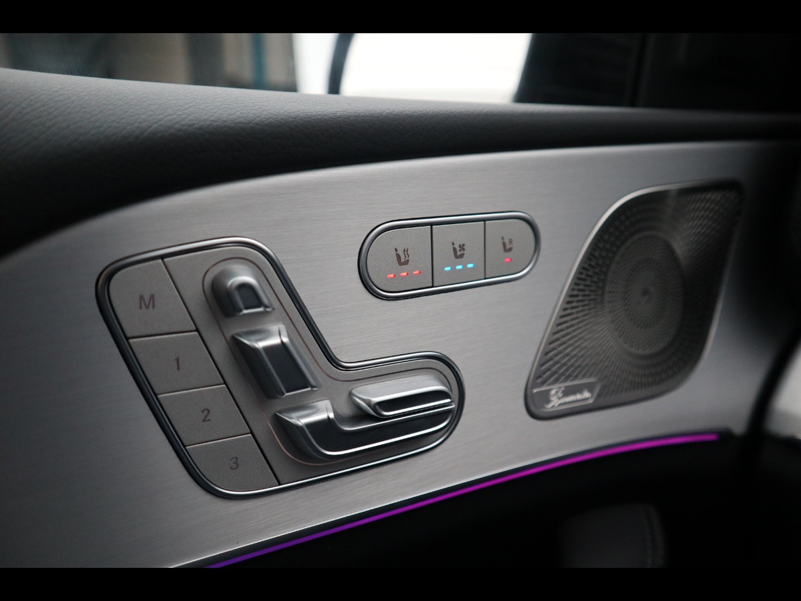 17 - Mercedes Classe GLE gle coupe 300 d mild hybrid amg line premium 4matic 9g-tronic plus