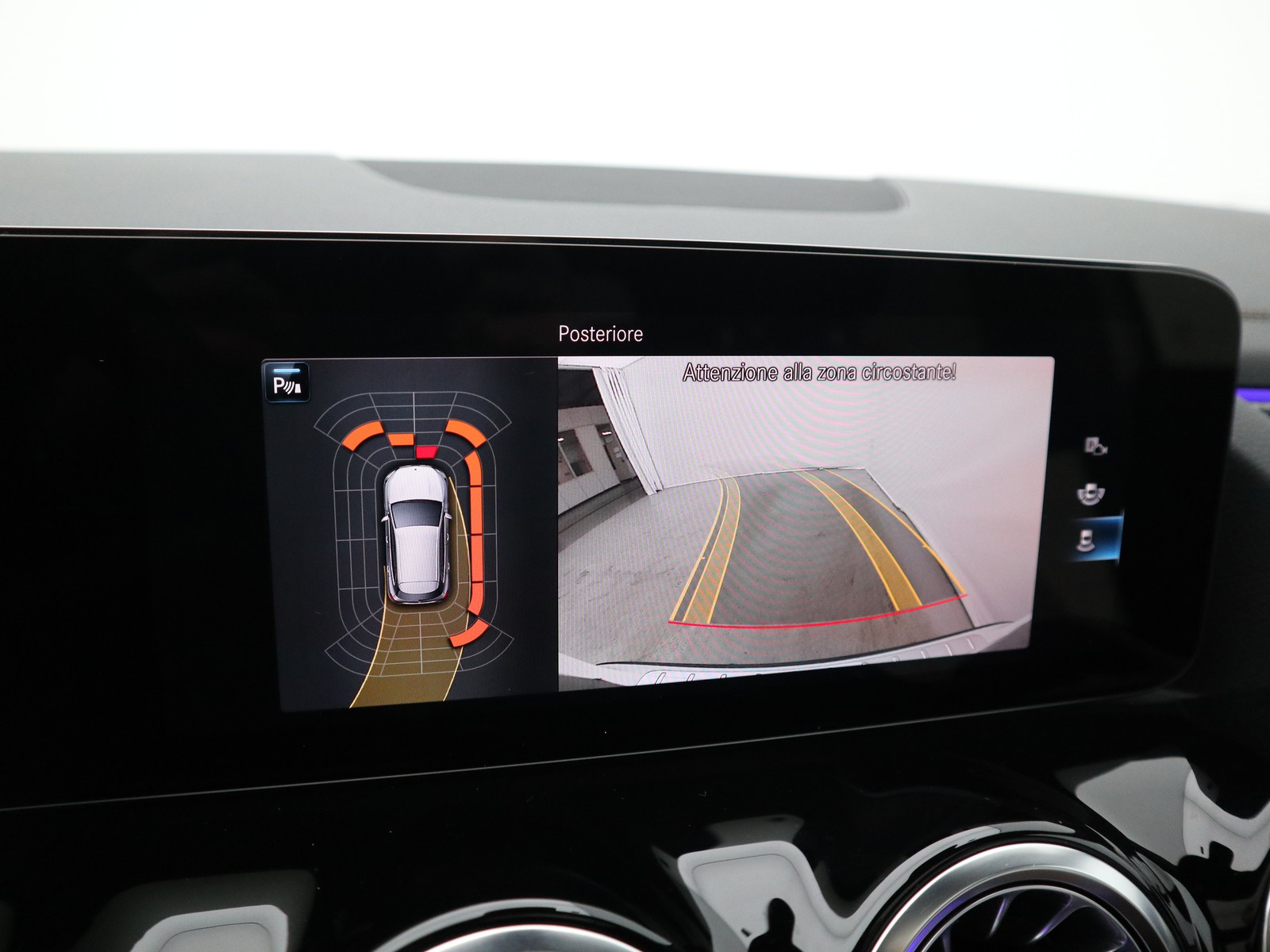 11 - Mercedes GLA 250 premium 4matic 8g-dct