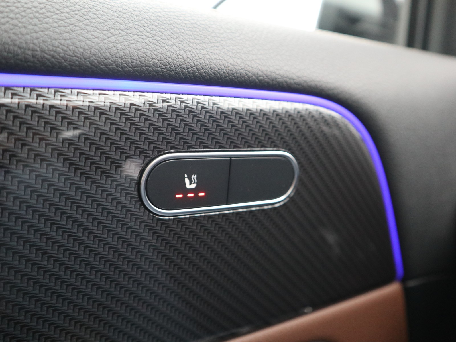 15 - Mercedes GLA 250 premium 4matic 8g-dct