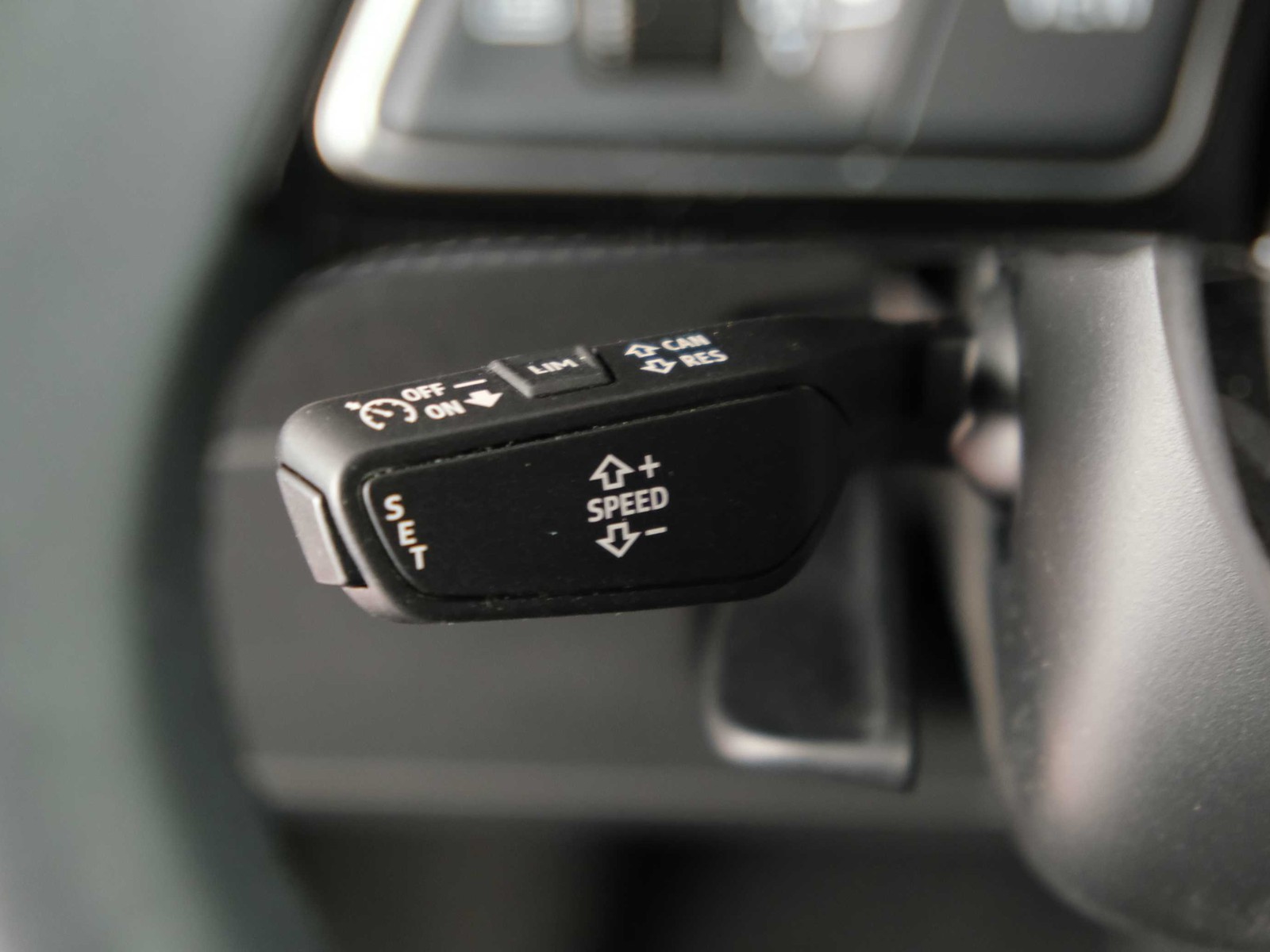 28 - Audi A1 sportback 25 1.0 tfsi admired advanced s tronic my20