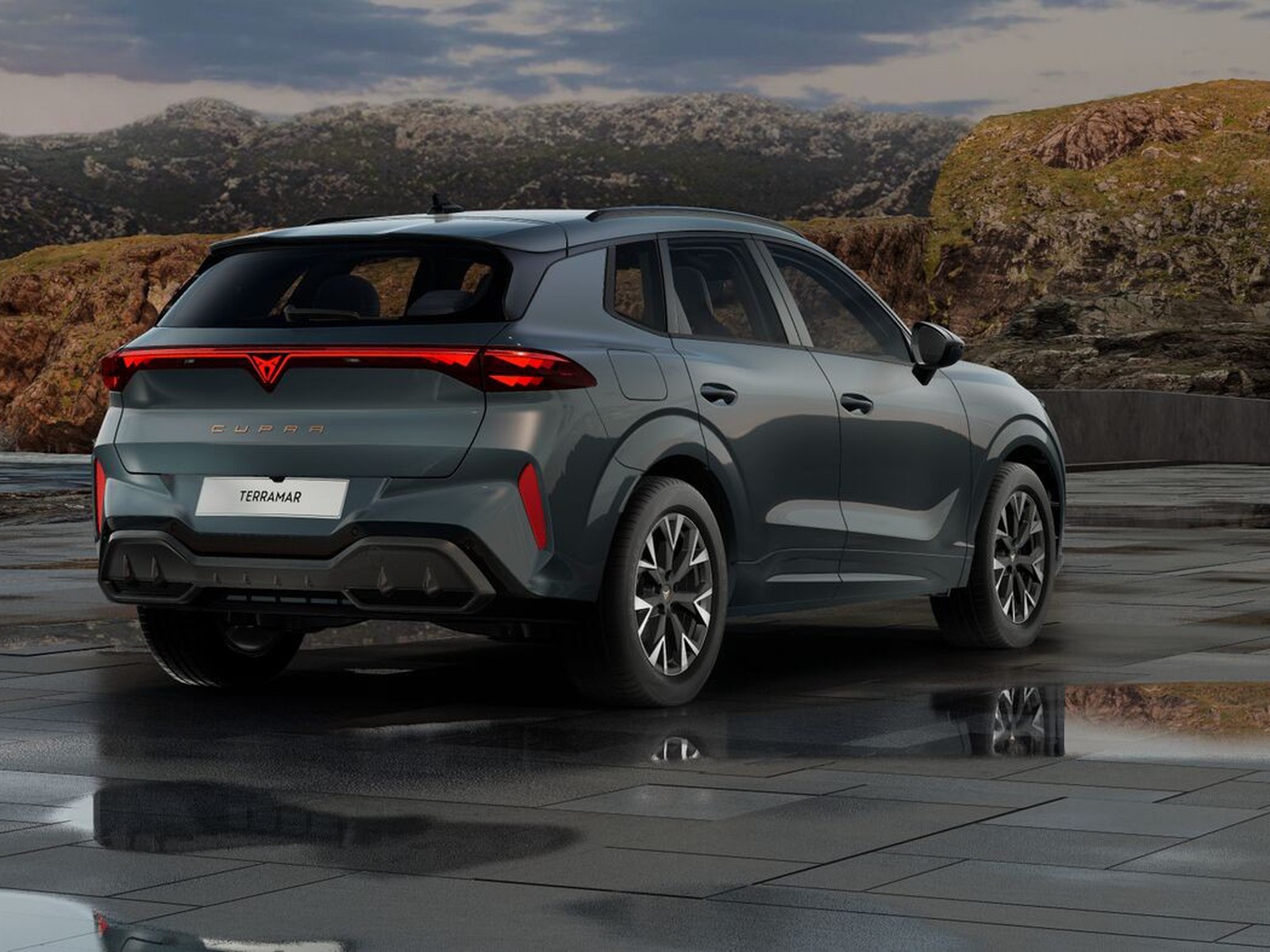 5 - Cupra Terramar 1.5 hybrid 150cv