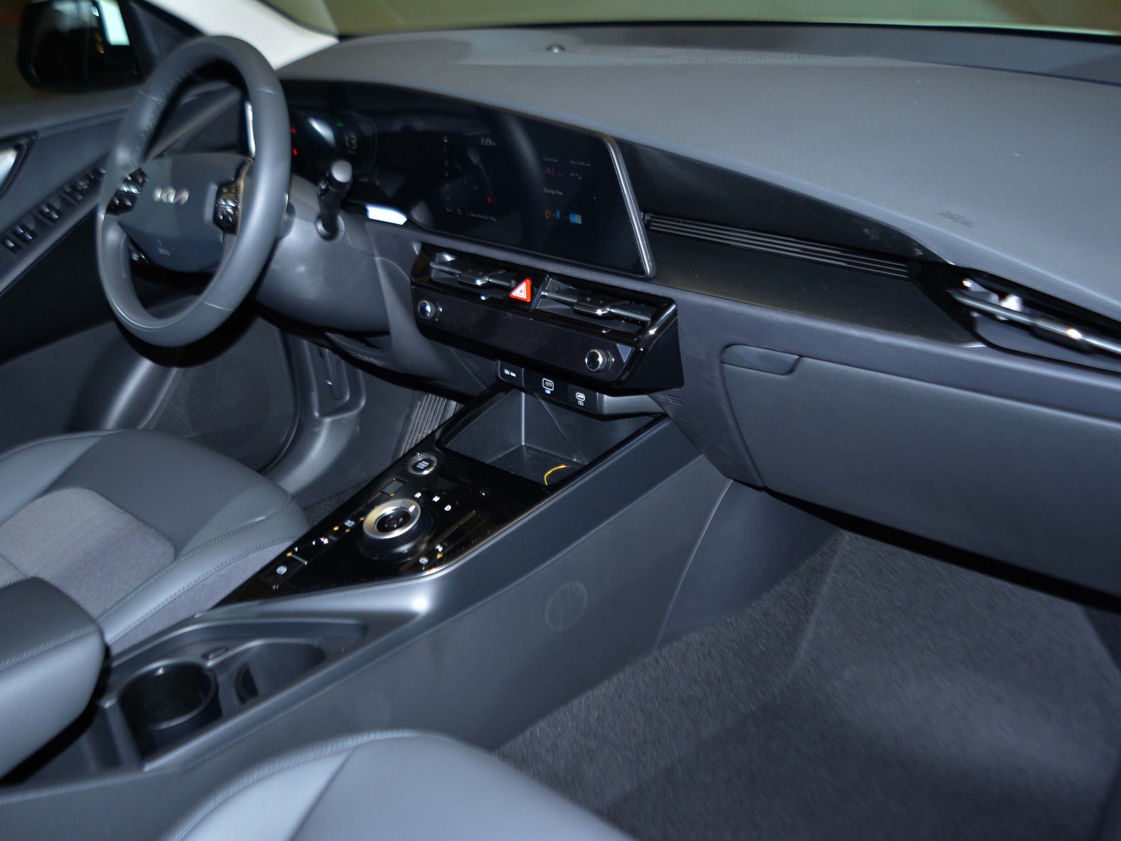 8 - Kia Niro 1.6 gdi hybrid 129cv style dct6