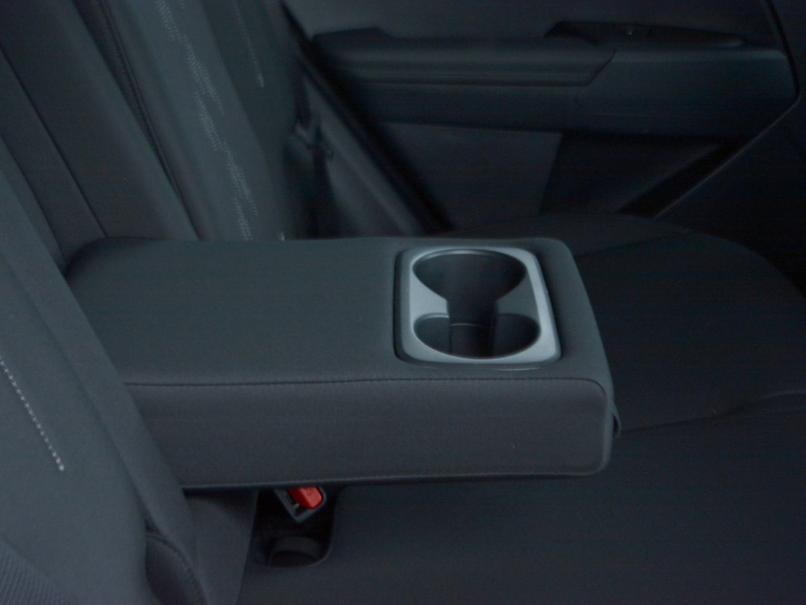 6 - Kia Sportage 1.6 t-gdi hev style 2wd at6