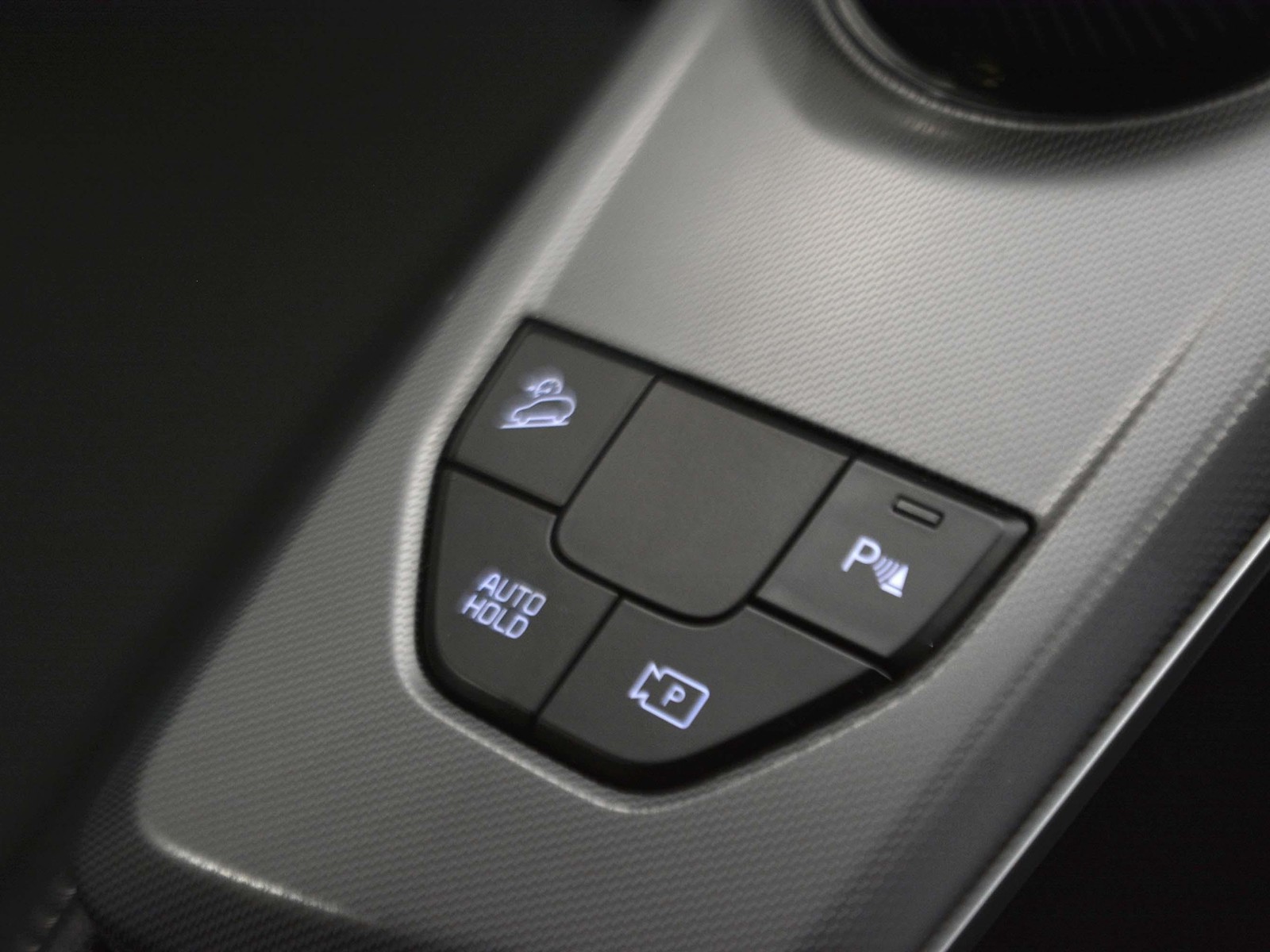 18 - Kia Sportage 1.6 t-gdi hev style 2wd at6