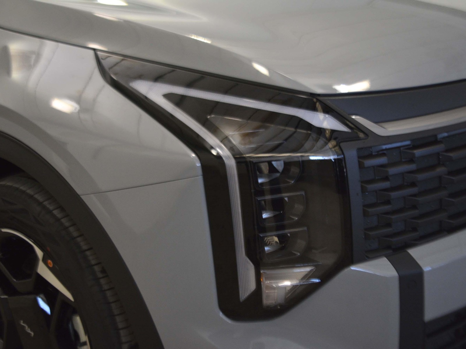 22 - Kia Sportage 1.6 t-gdi hev style 2wd at6