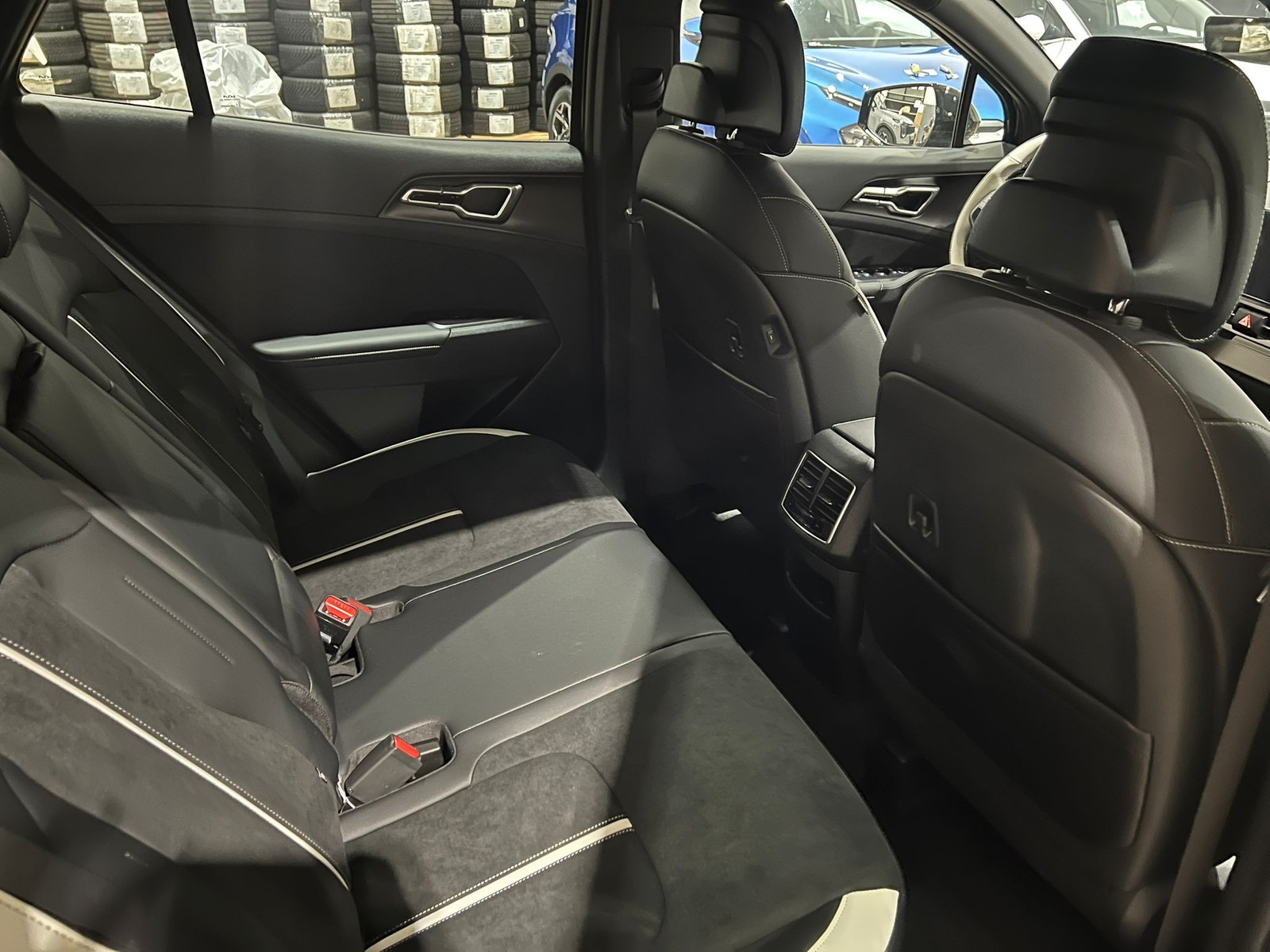 9 - Kia Sportage 1.6 t-gdi hev gt-line plus 2wd at6