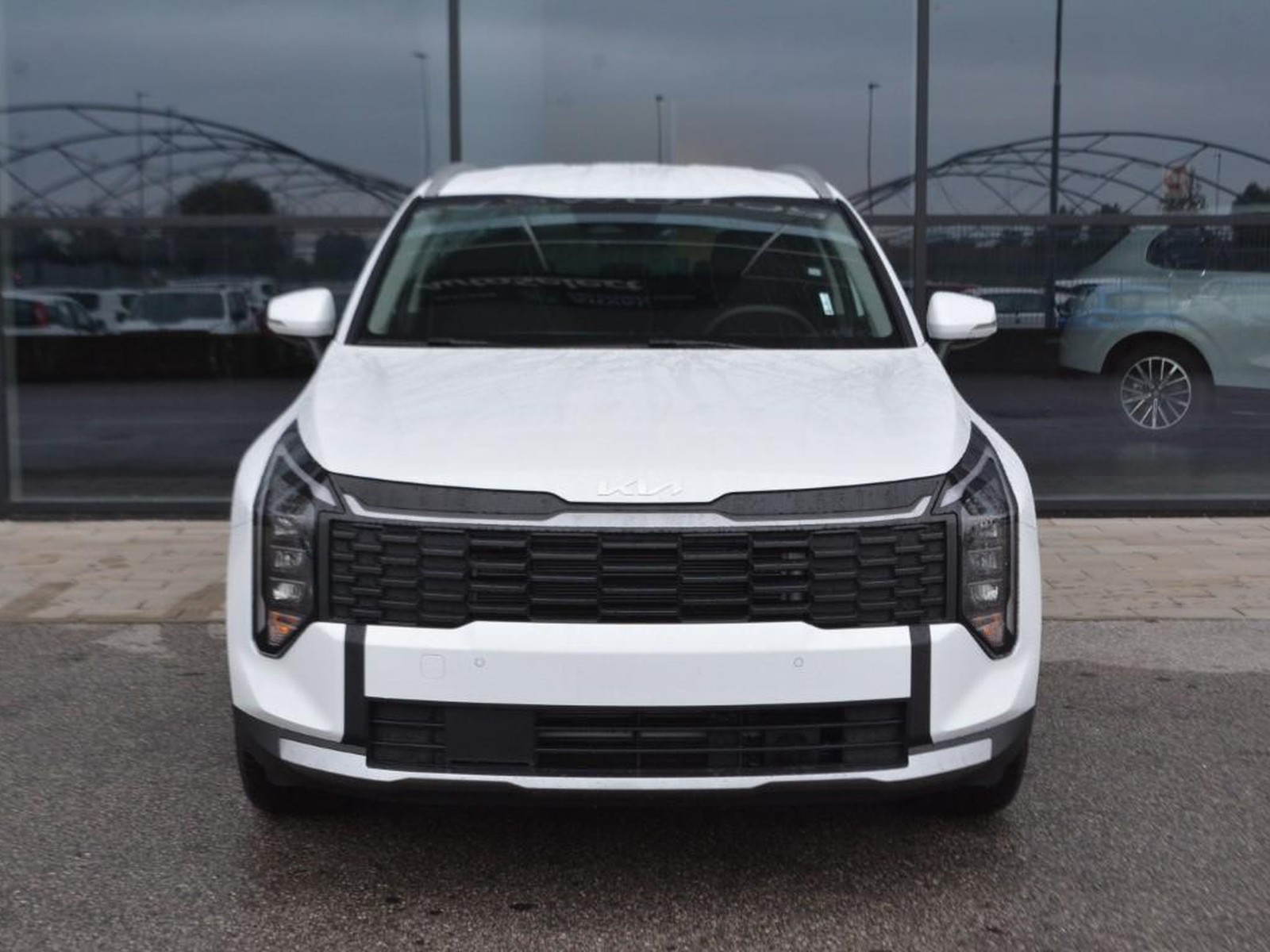 2 - Kia Sportage 1.6 t-gdi hev style 2wd at6