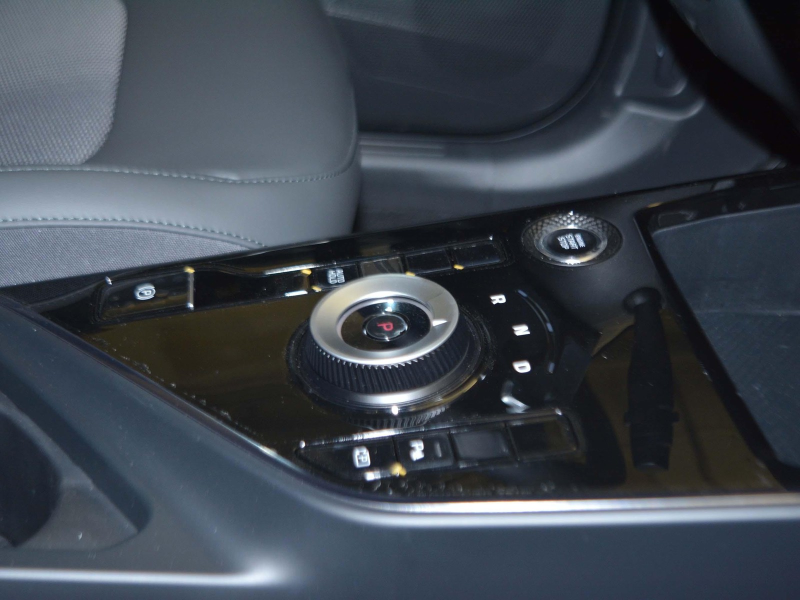 12 - Kia Niro 1.6 gdi hybrid 129cv style dct6