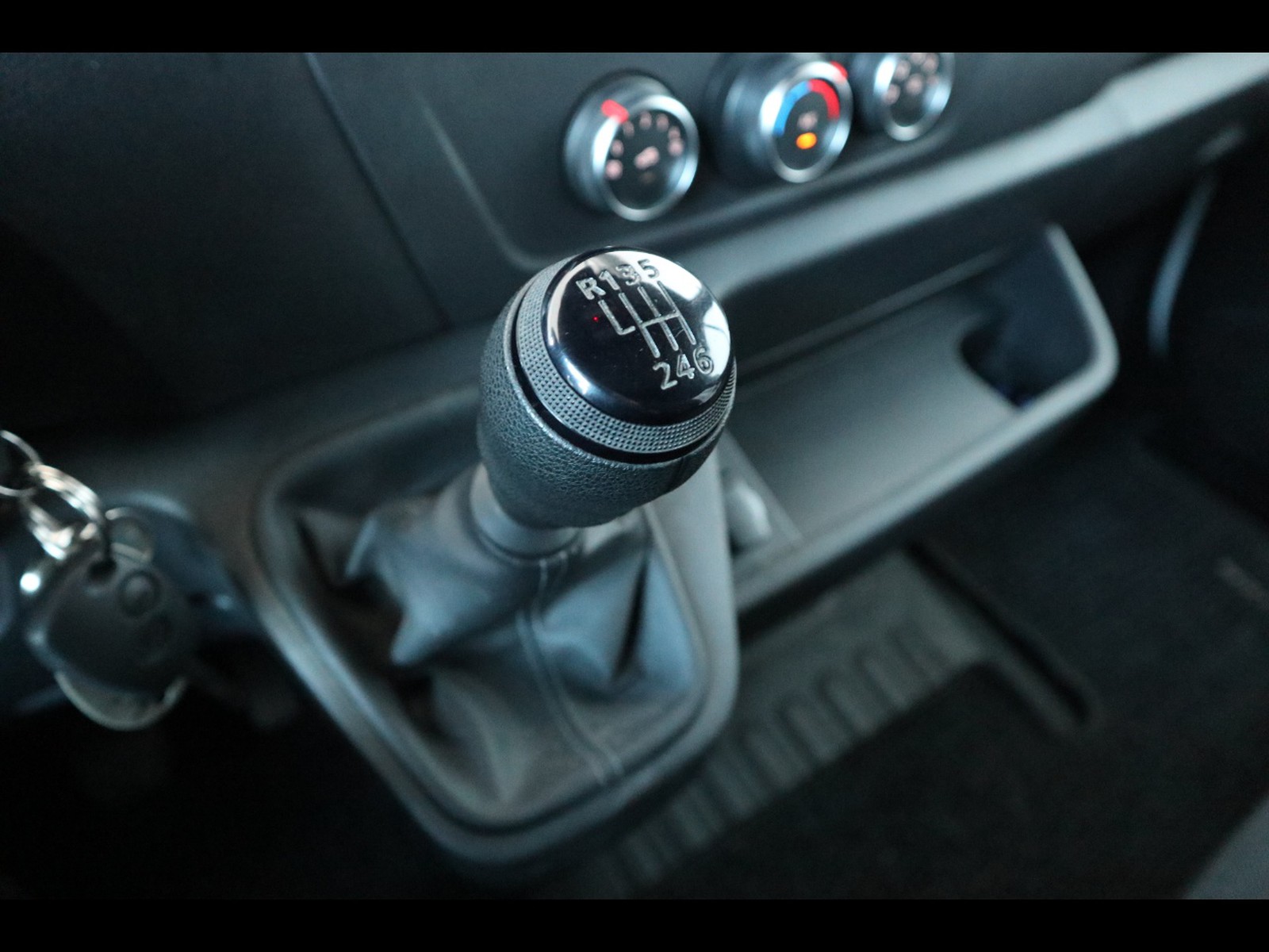 9 - Renault Master t35 2.3 energy dci 150cv l3h2 ice plus