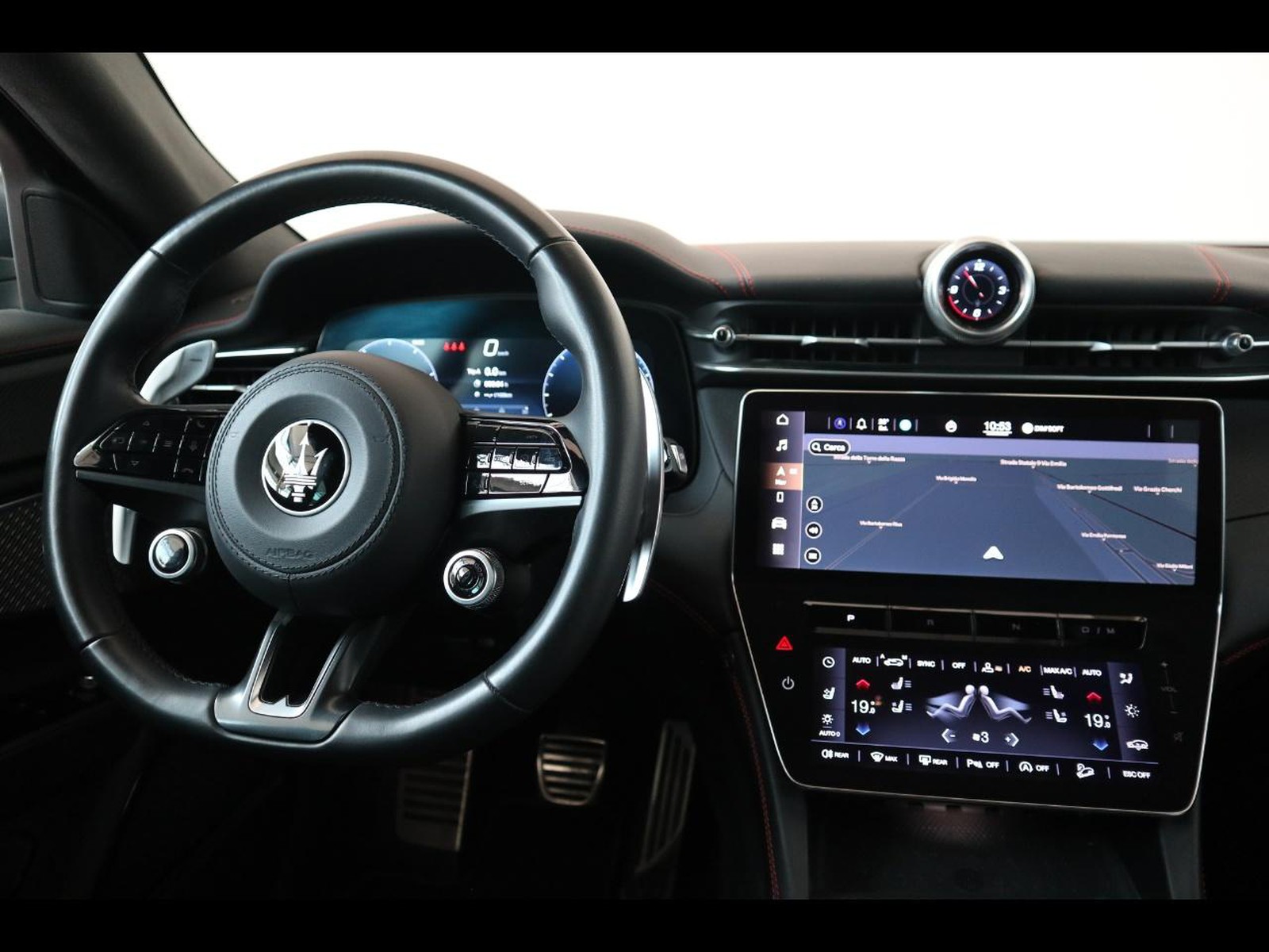 12 - Maserati Grecale 3.0 v6 v6 530cv trofeo awd