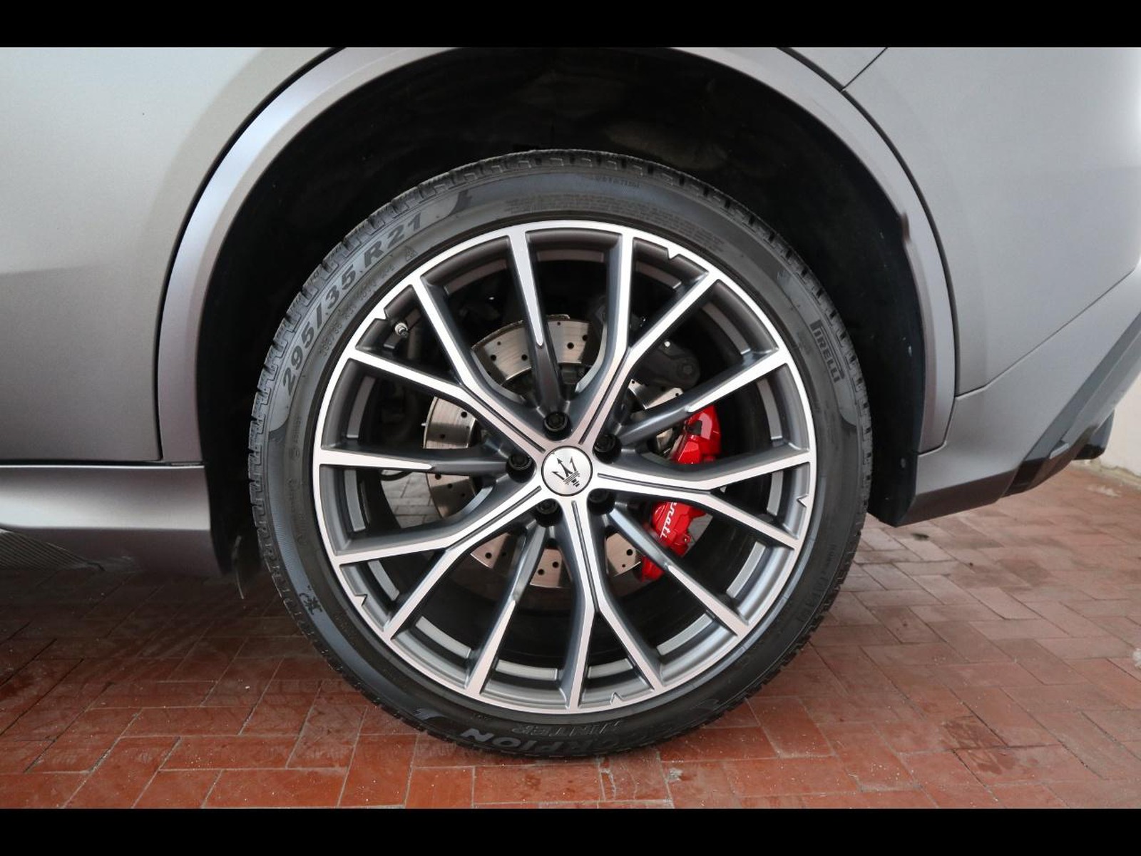 4 - Maserati Grecale 3.0 v6 v6 530cv trofeo awd