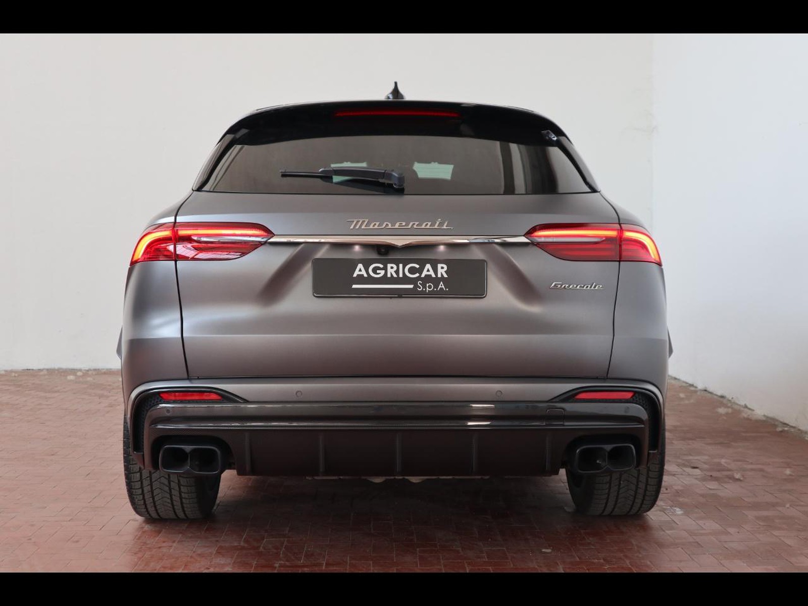 6 - Maserati Grecale 3.0 v6 v6 530cv trofeo awd