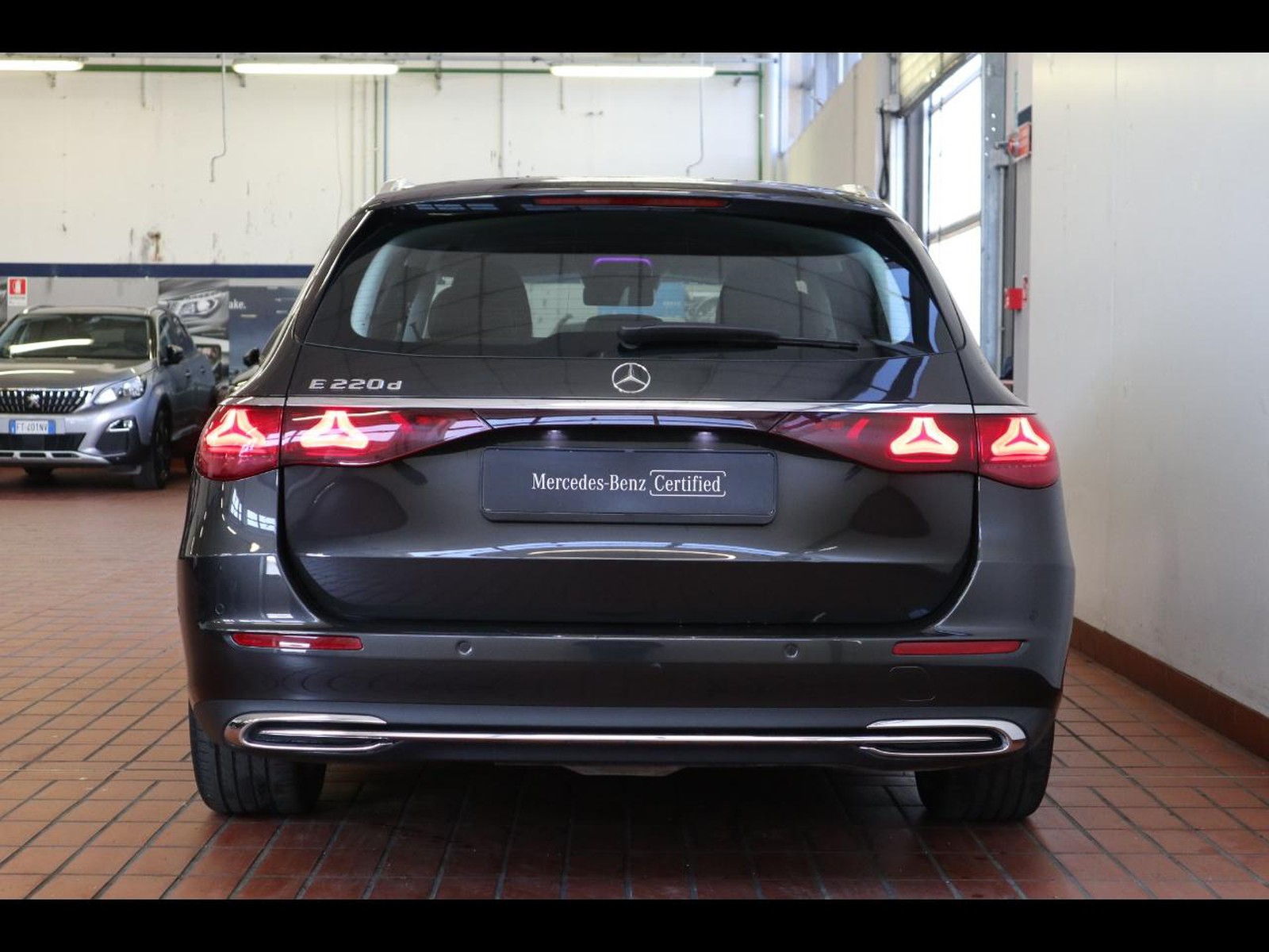 6 - Mercedes Classe E station wagon 220 d advanced 9g-tronic