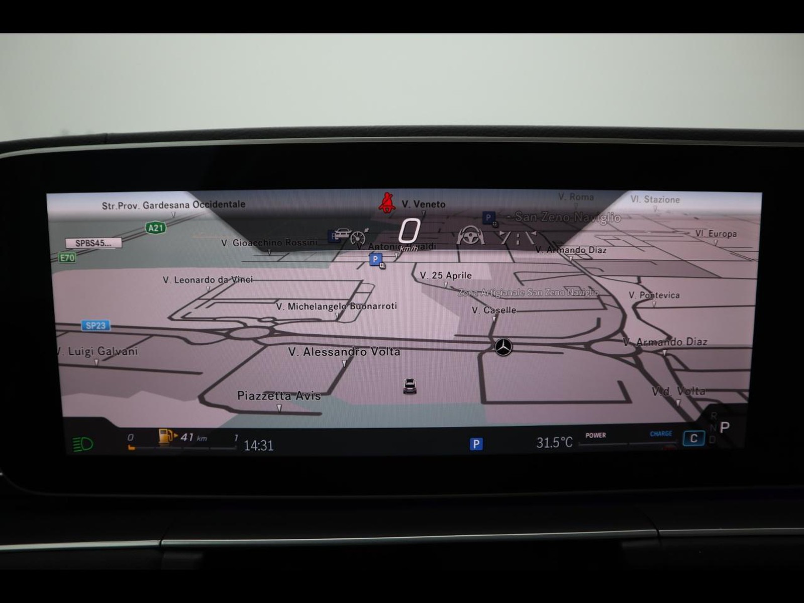 17 - Mercedes Classe GLE gle 300 d mild hybrid amg line advanced plus 4matic 9g-tronic plus