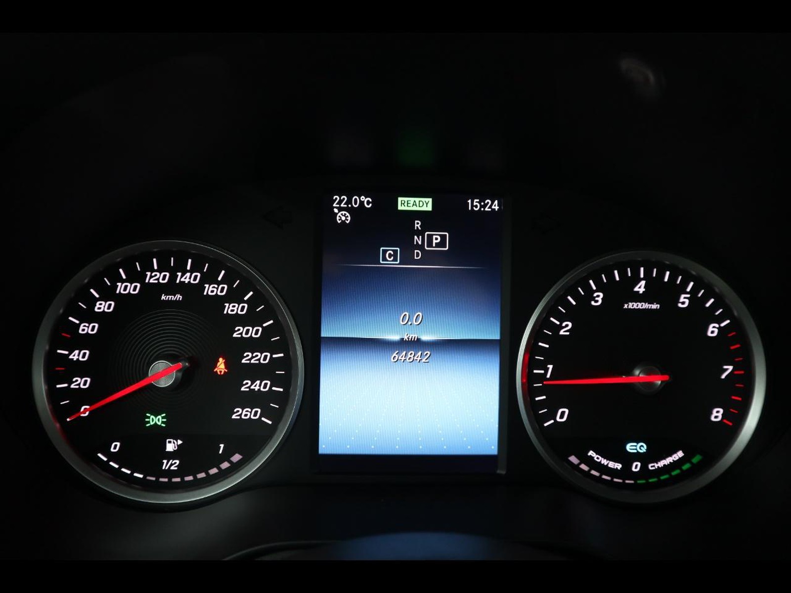 9 - Mercedes GLC coupe 200 mild hybrid (eq-boost) sport 4matic 9g-tronic plus