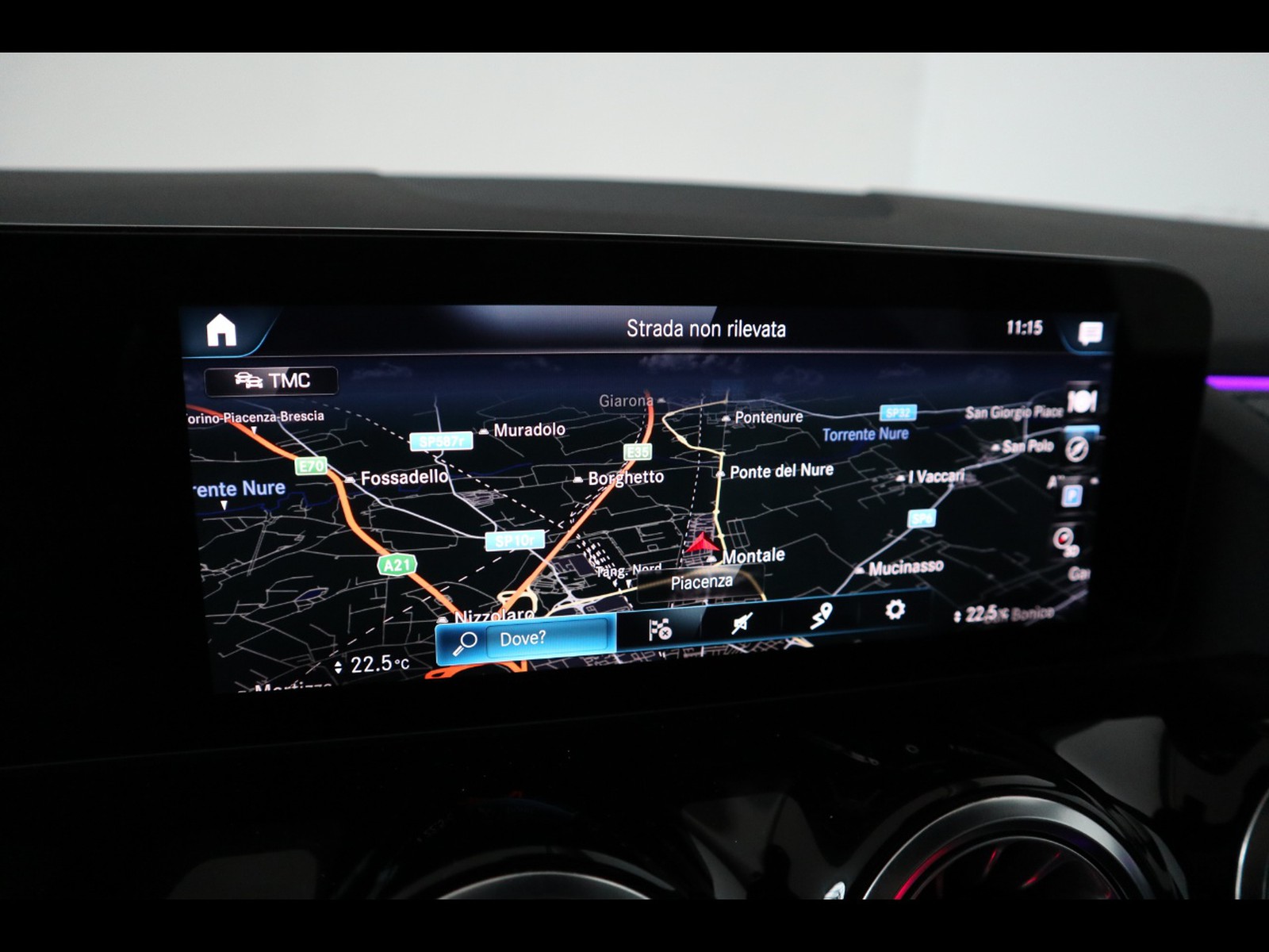 10 - Mercedes GLA 200 premium 4matic 8g-dct