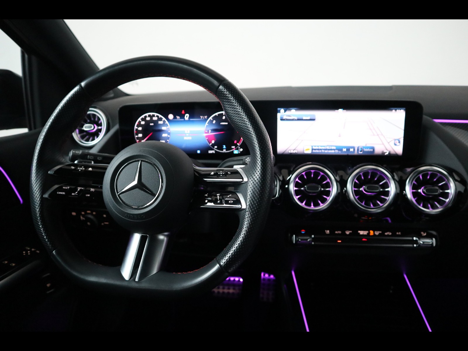 12 - Mercedes Classe B 200 d amg line advanced plus 8g-dct