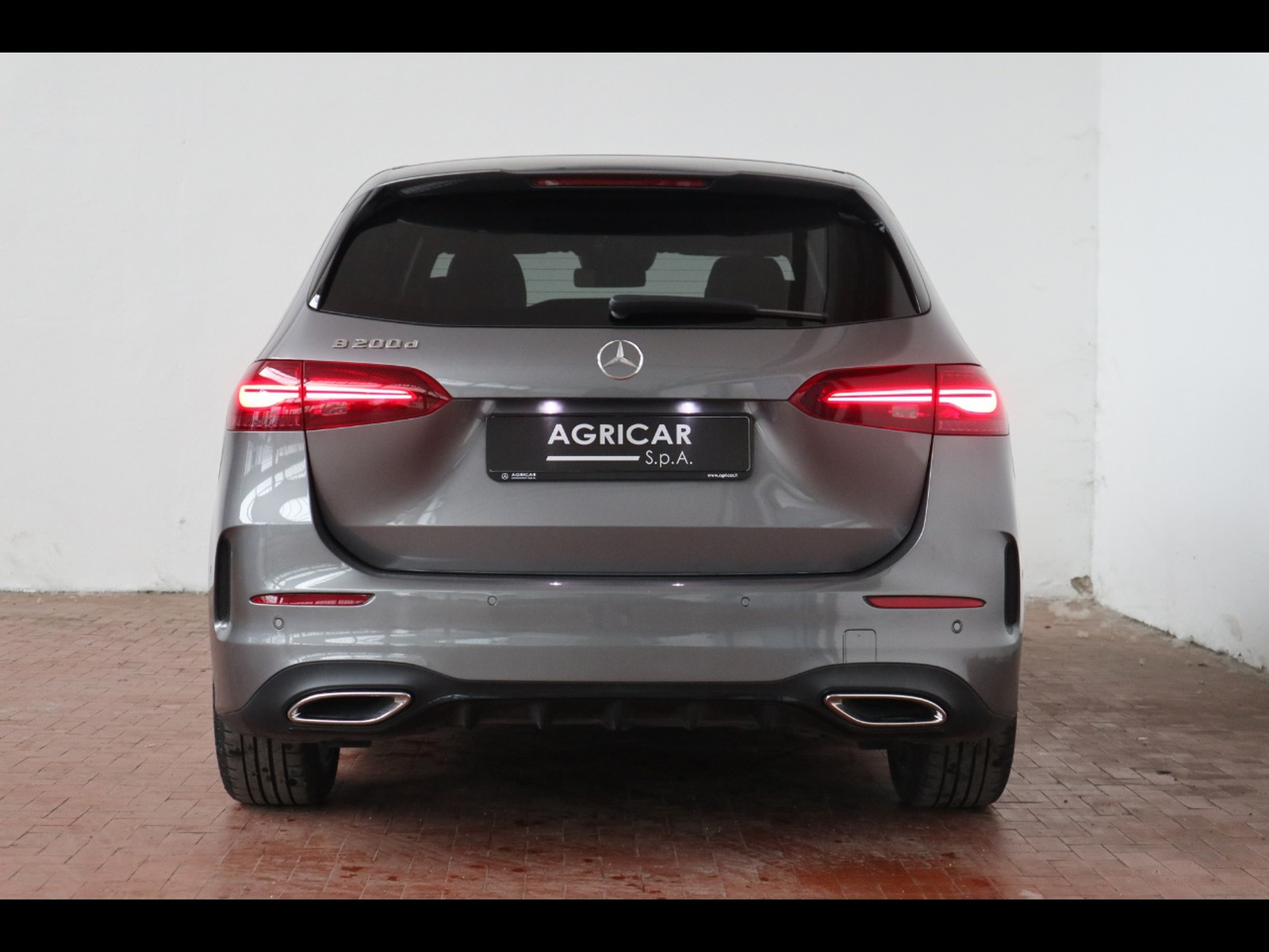 6 - Mercedes Classe B 200 d amg line advanced plus 8g-dct