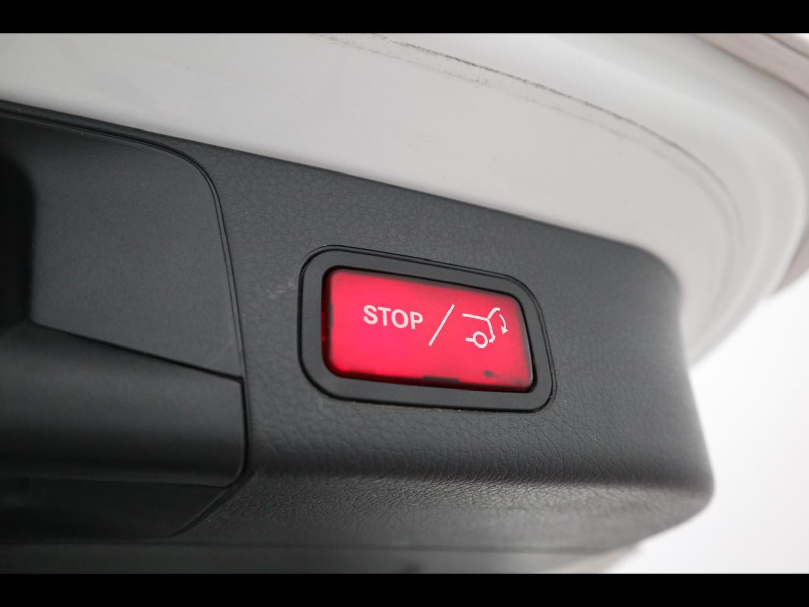 16 - Mercedes GLB 180 d premium 8g-dct 7p.ti