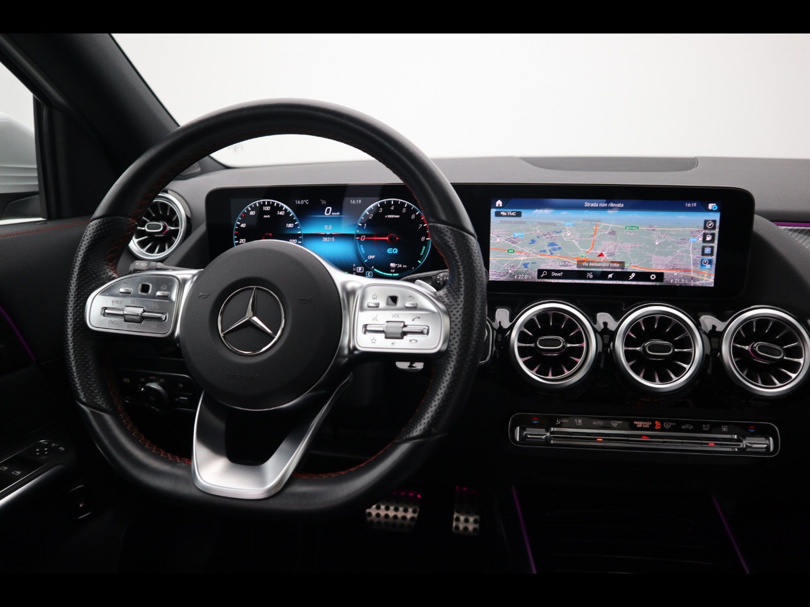 12 - Mercedes GLA 250 e plug in hybrid (e eq-power) premium 8g-dct