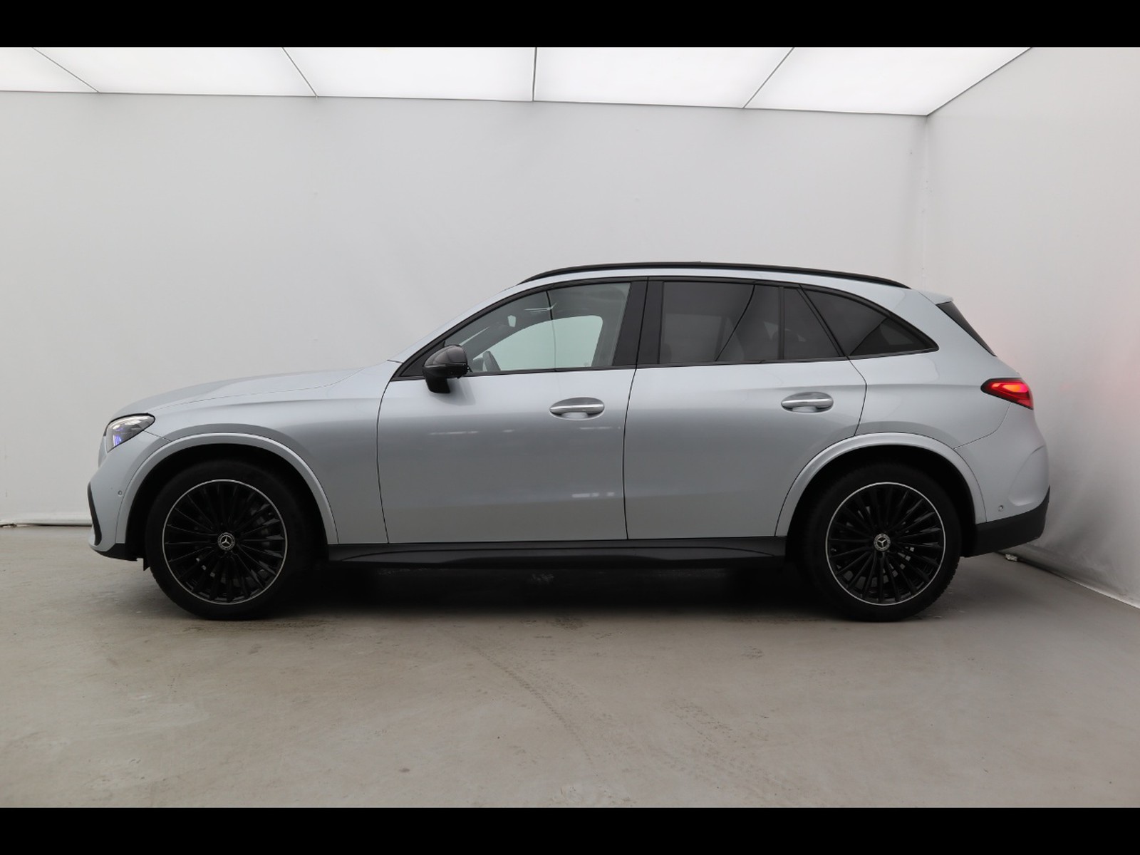 3 - Mercedes GLC suv 220 d amg advanced 4matic 9g-tronic