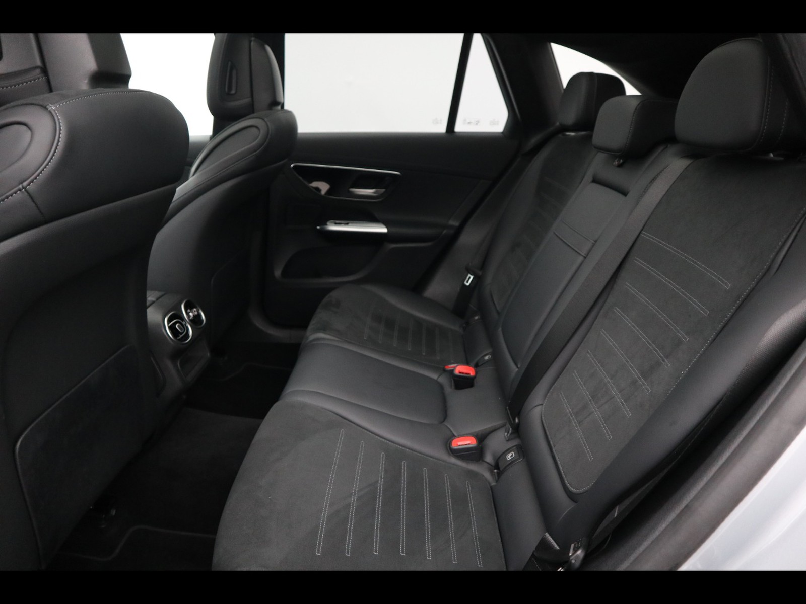 8 - Mercedes GLC suv 220 d amg advanced 4matic 9g-tronic