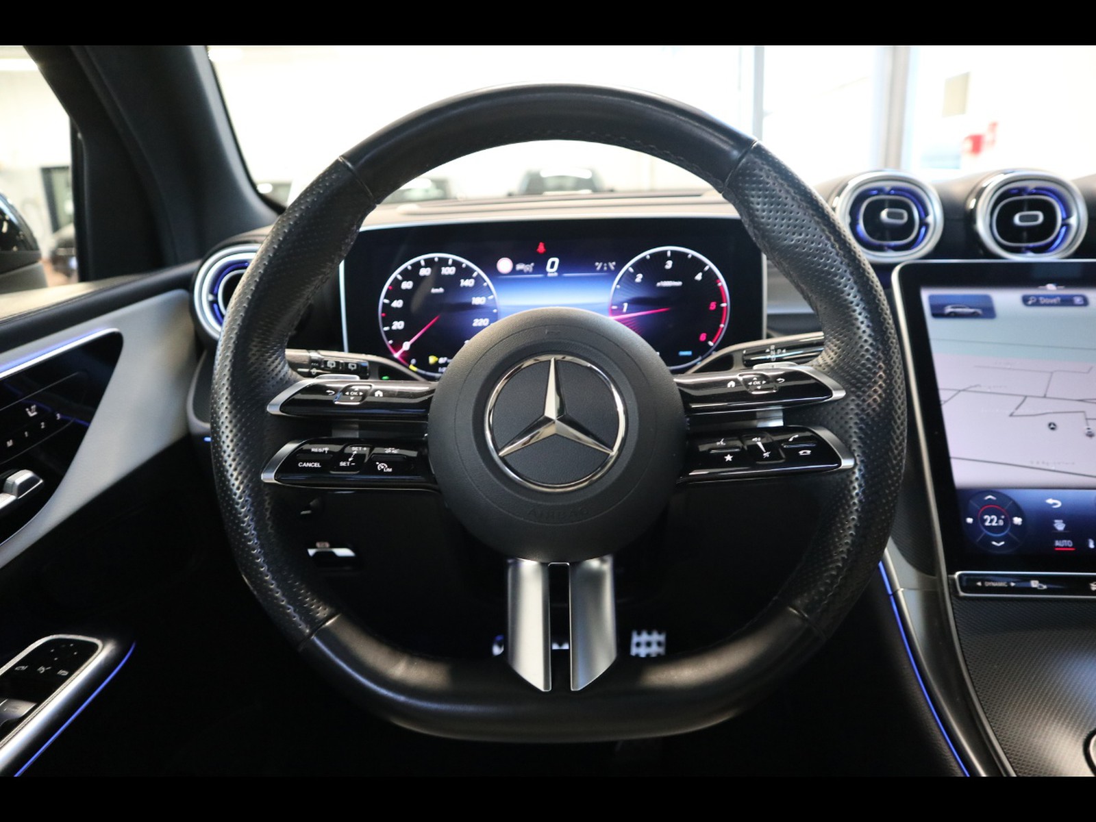 17 - Mercedes GLC suv 220 d amg premium plus 4matic 9g-tronic