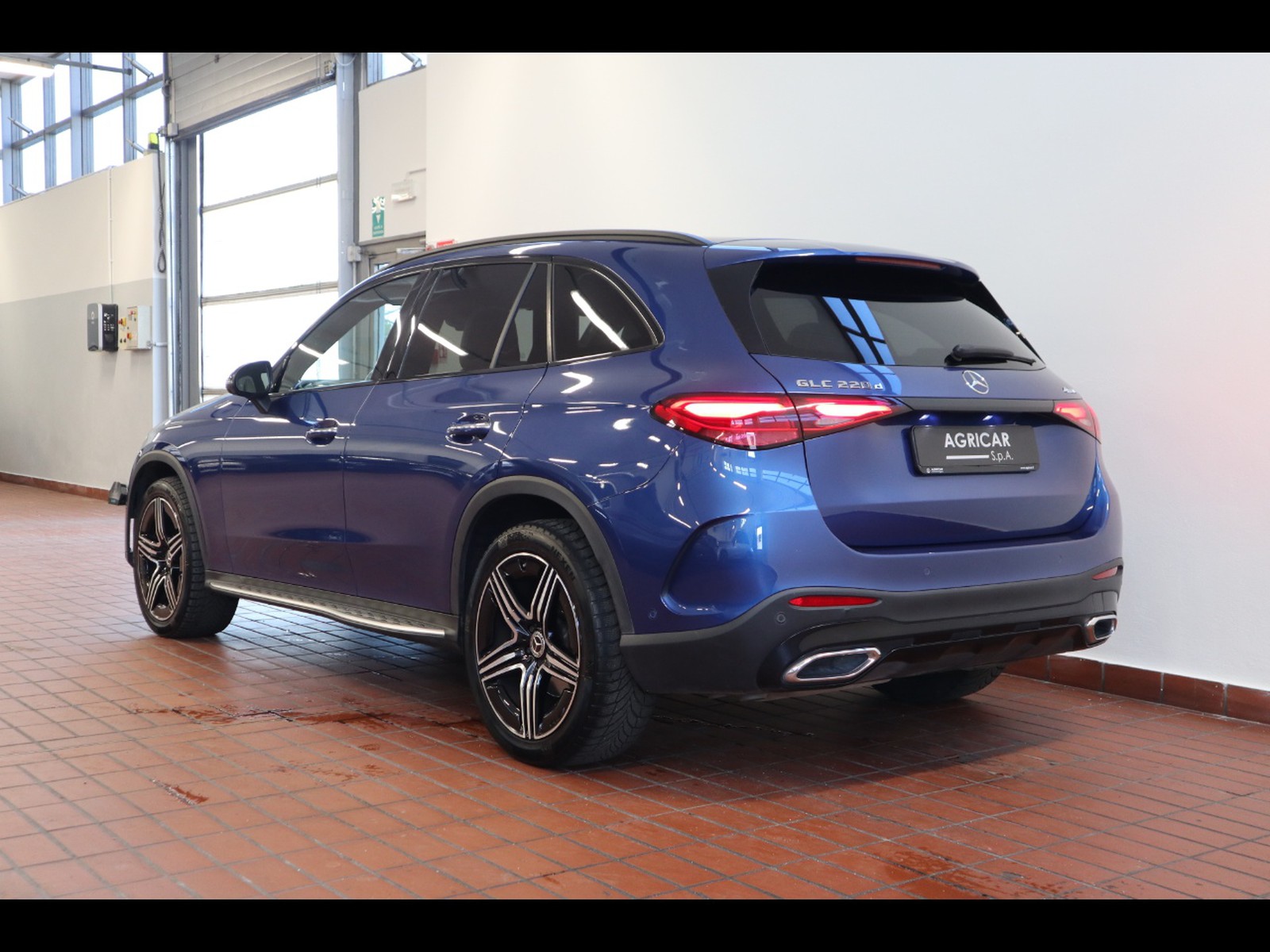 5 - Mercedes GLC suv 220 d amg premium plus 4matic 9g-tronic