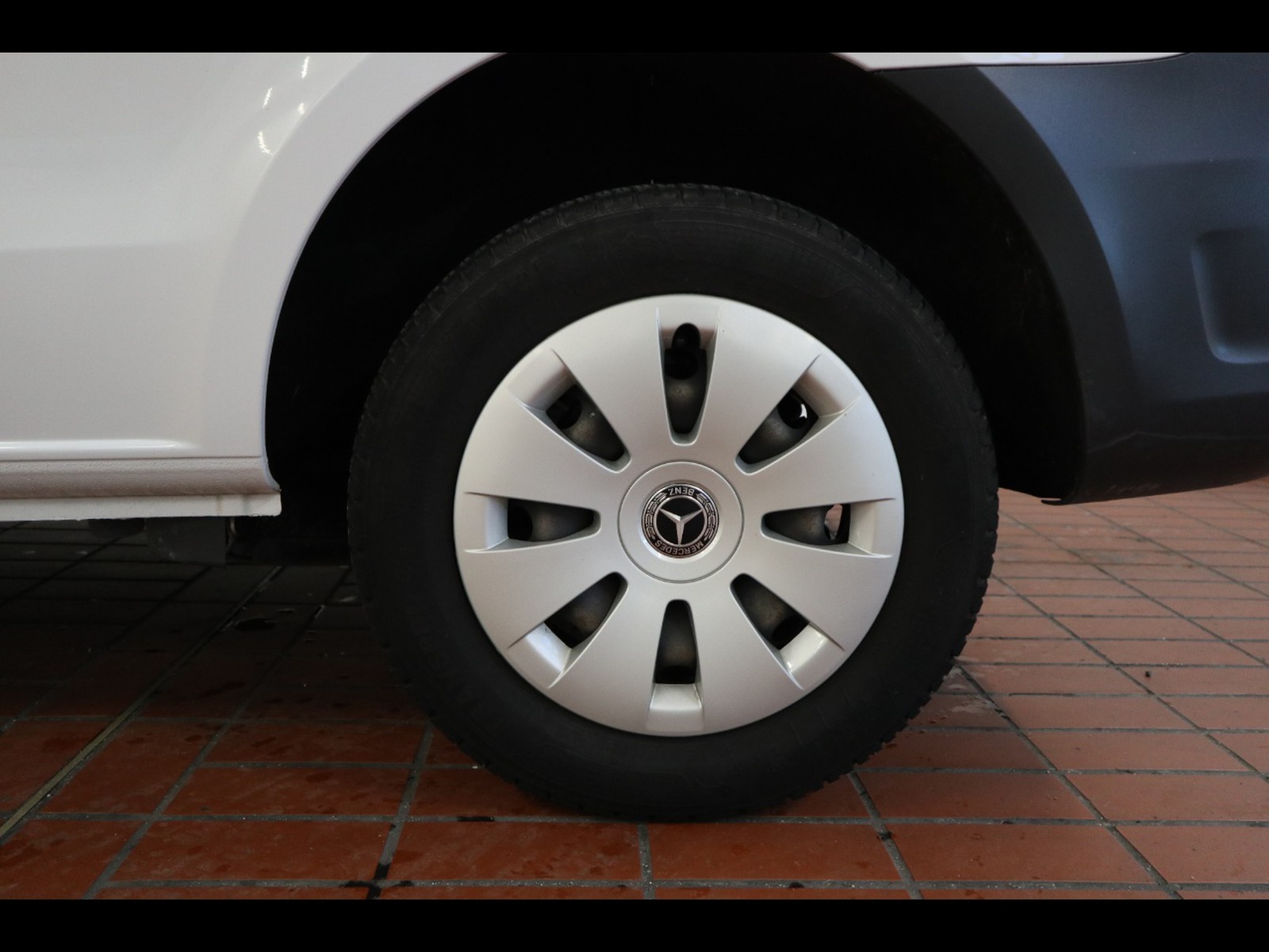 4 - Mercedes Vans Vito 110 cdi compact fwd my20