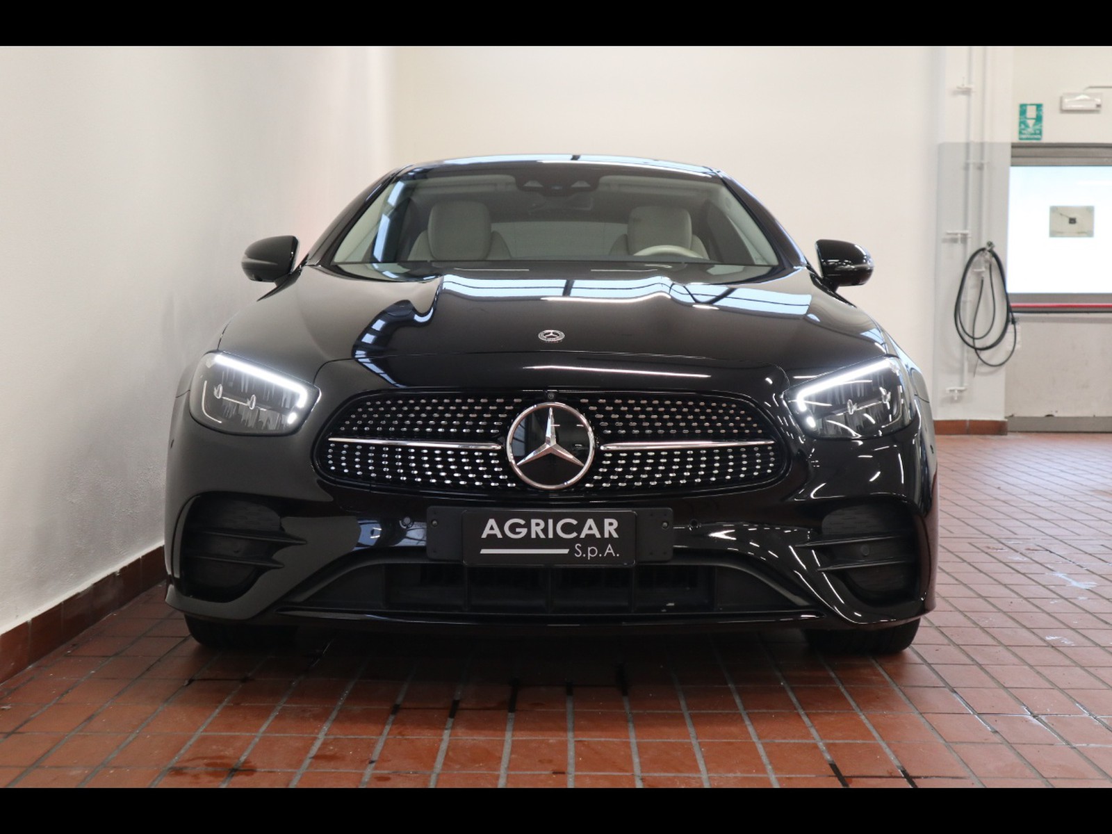 2 - Mercedes Classe E coupe 300 d mild hybrid premium plus 4matic 9g-tronic