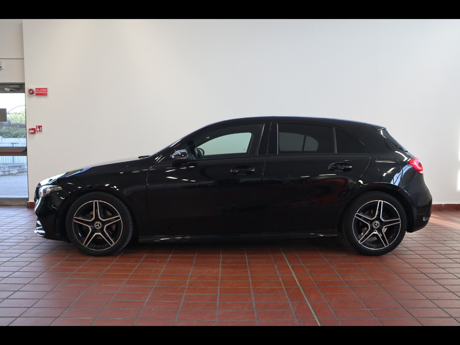 3 - Mercedes Classe A 200 d premium 8g-dct