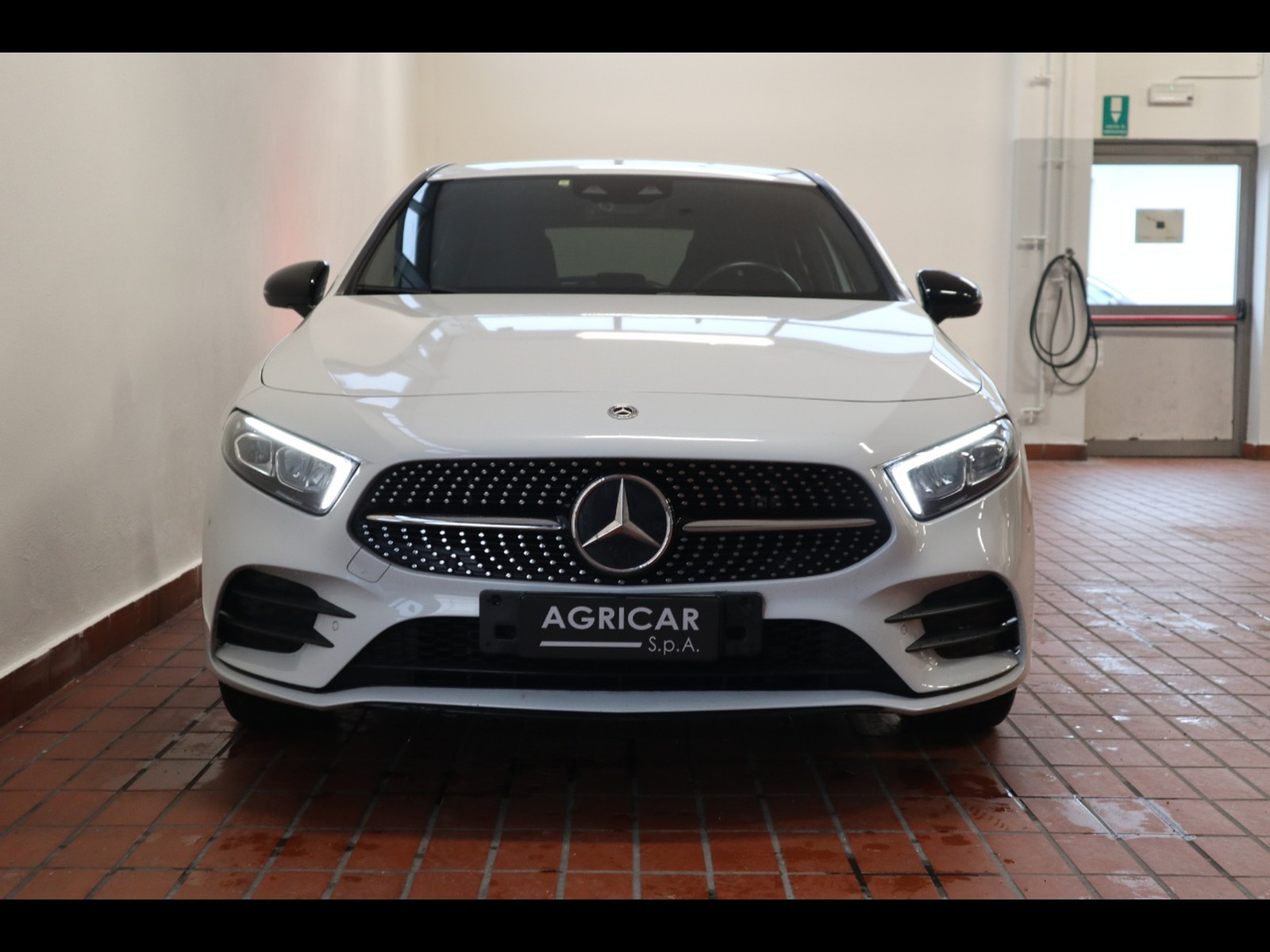 2 - Mercedes Classe A 250 e plug in hybrid (e eq-power) premium plus edition 7g-dct