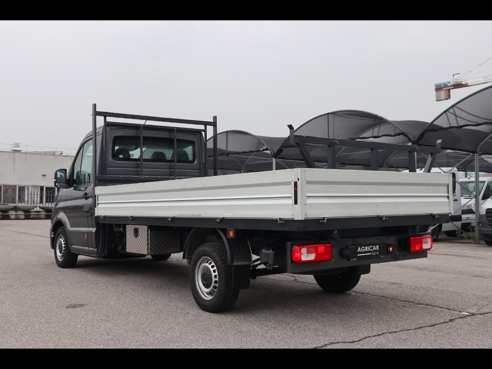 4 - Volkswagen VIC Crafter 35 2.0 bitdi 177cv l4 cab business