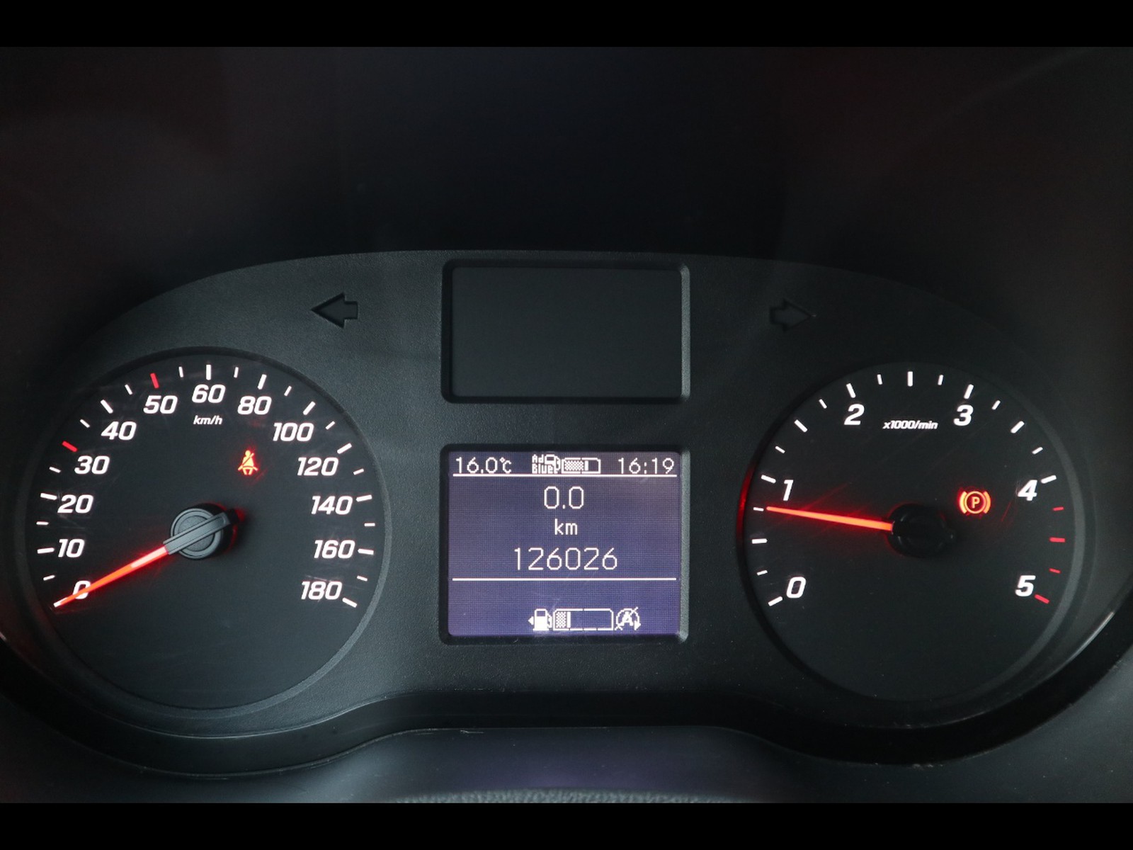 8 - Mercedes Vans Sprinter 315 2.0 cdi f 39/35 fwd h2